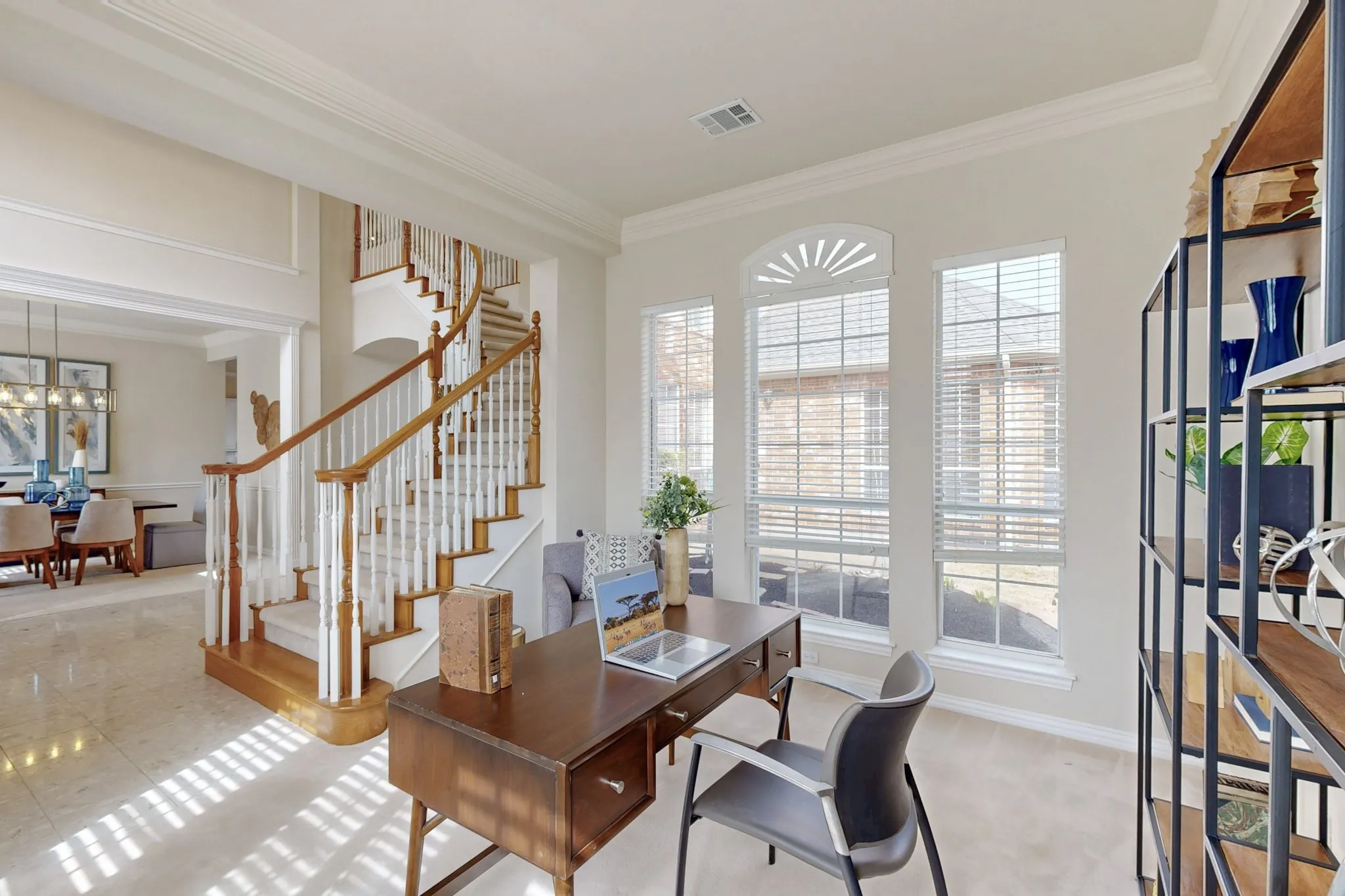 Single Family Residence For Rent in Collin County , 4033 Reading Drive, Plano, Texas 75093, 5 Bedroom, 4 Bathroom, 3 Garage spaces, 3,703 Sqft, built in 1996, mls#21376789, Real Estate Agent in Plano, Homes For Rent in Collin county, Homes For Rent in Plano, Realtor in Plano Texas, Real Estate Brokerage Independent Realty Texas, Luminita Cordes Realtor