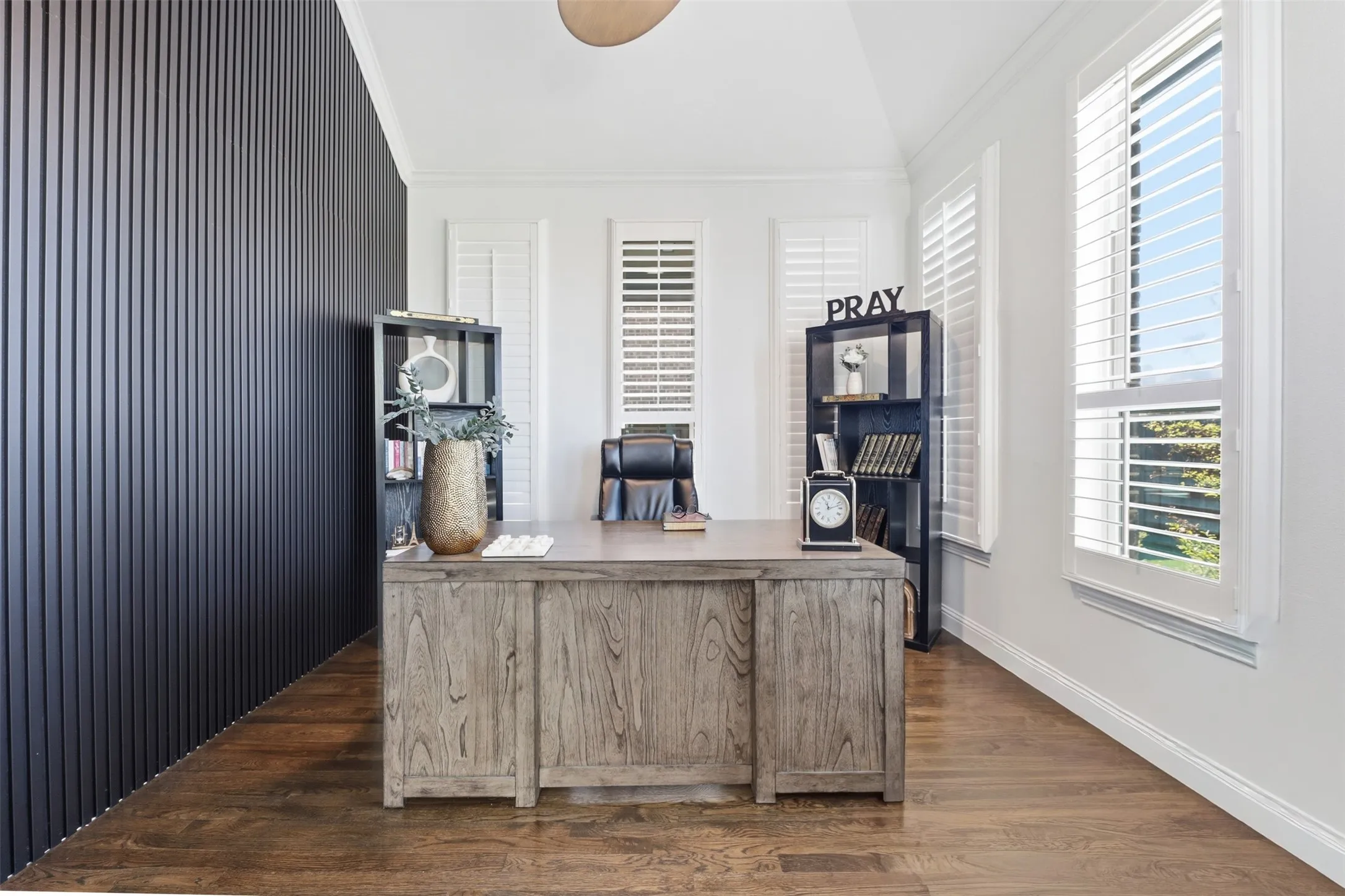 Single Family Residence For Sale in Denton County , 2143 Alcove Drive, Frisco, Texas 75034, 4 Bedroom, 4 Bathroom, 3 Garage spaces, 3,670 Sqft, built in 2016, mls#21376792, Real Estate Agent in Frisco, Homes For Sale in Denton county, Homes For Sale in Frisco, Realtor in Frisco Texas, Real Estate Brokerage Independent Realty Texas, Luminita Cordes Realtor