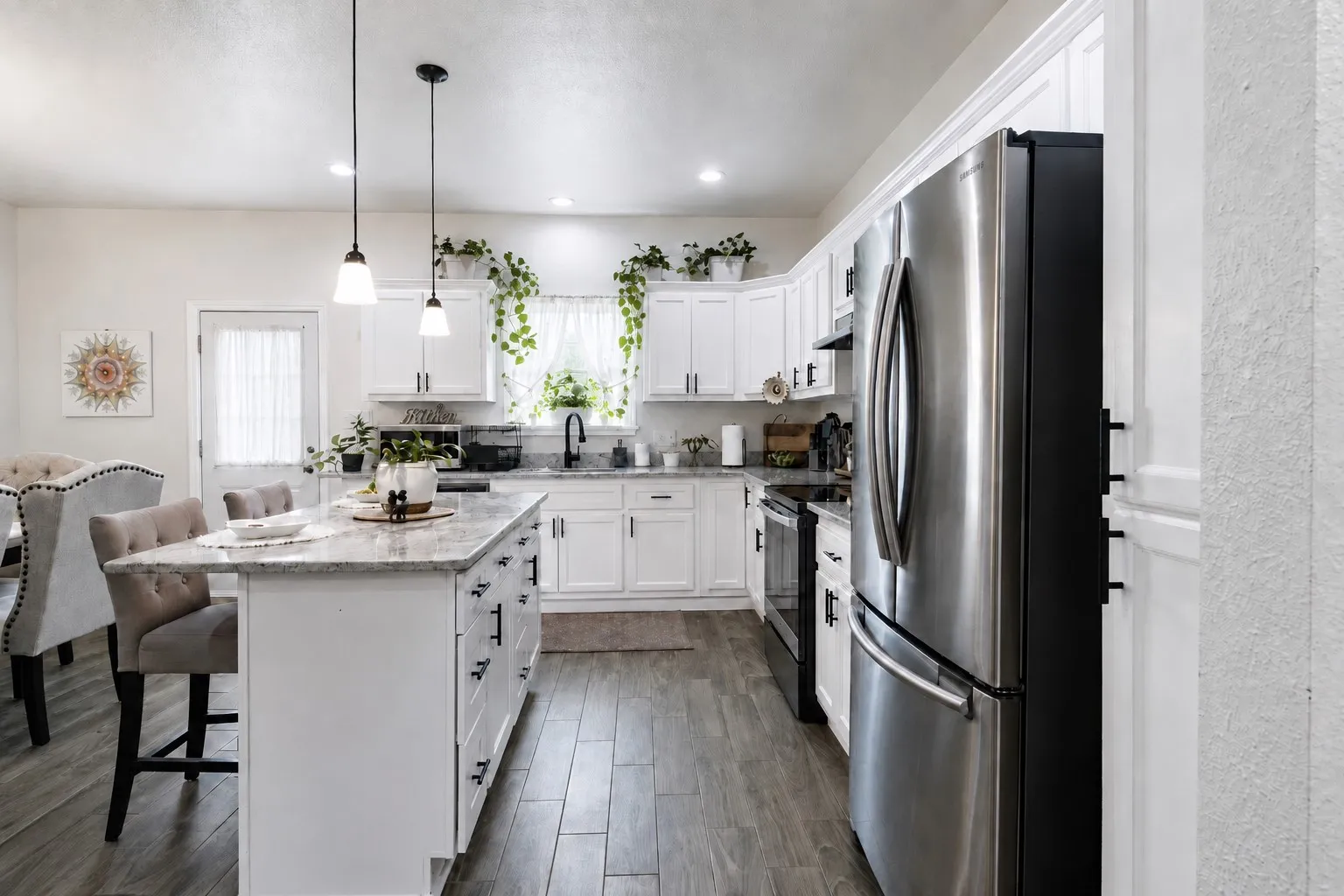 Single Family Residence For Sale in Titus County , 1190 E 1st Street, Mt Pleasant, Texas 75455, 3 Bedroom, 2 Bathroom, Garage spaces, 1,682 Sqft, built in 2021, mls#21364307, Real Estate Agent in Mt Pleasant, Homes For Sale in Titus county, Homes For Sale in Mt Pleasant, Realtor in Mt Pleasant Texas, Real Estate Brokerage Independent Realty Texas, Luminita Cordes Realtor