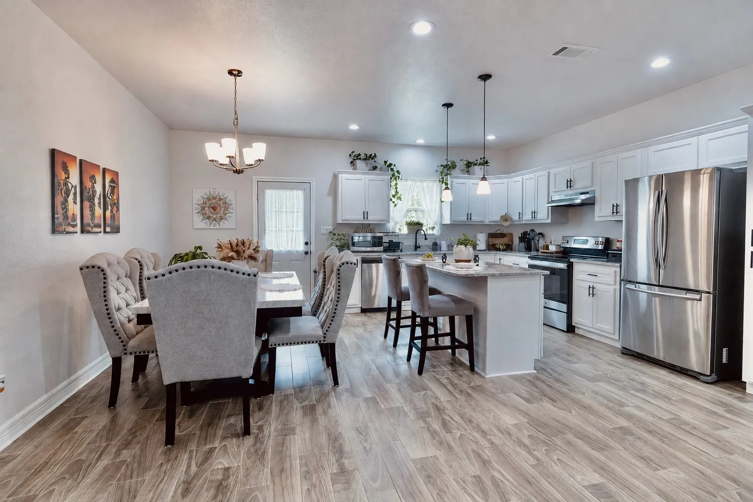 Single Family Residence For Sale in Titus County , 1190 E 1st Street, Mt Pleasant, Texas 75455, 3 Bedroom, 2 Bathroom, Garage spaces, 1,682 Sqft, built in 2021, mls#21364307, Real Estate Agent in Mt Pleasant, Homes For Sale in Titus county, Homes For Sale in Mt Pleasant, Realtor in Mt Pleasant Texas, Real Estate Brokerage Independent Realty Texas, Luminita Cordes Realtor