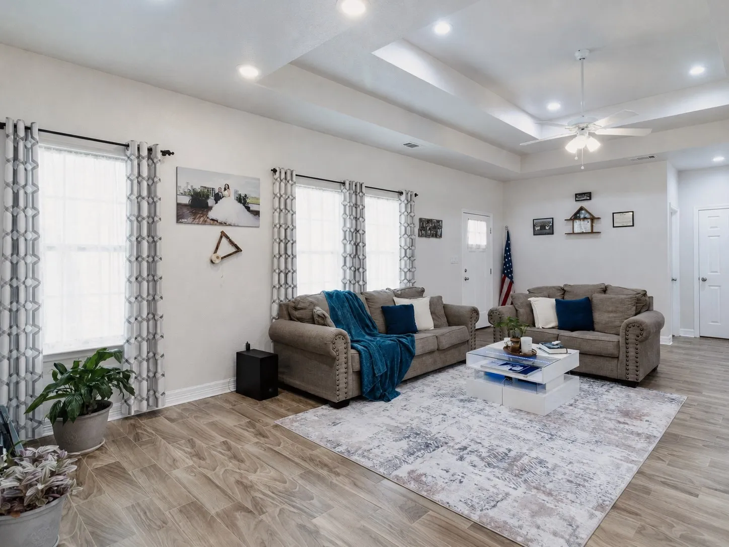 Single Family Residence For Sale in Titus County , 1190 E 1st Street, Mt Pleasant, Texas 75455, 3 Bedroom, 2 Bathroom, Garage spaces, 1,682 Sqft, built in 2021, mls#21364307, Real Estate Agent in Mt Pleasant, Homes For Sale in Titus county, Homes For Sale in Mt Pleasant, Realtor in Mt Pleasant Texas, Real Estate Brokerage Independent Realty Texas, Luminita Cordes Realtor