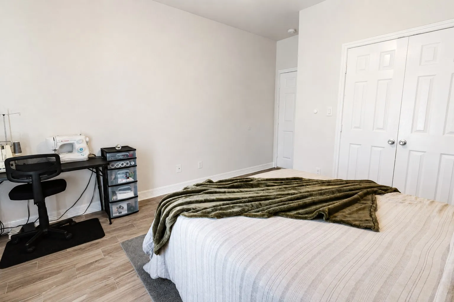 Single Family Residence For Sale in Titus County , 1190 E 1st Street, Mt Pleasant, Texas 75455, 3 Bedroom, 2 Bathroom, Garage spaces, 1,682 Sqft, built in 2021, mls#21364307, Real Estate Agent in Mt Pleasant, Homes For Sale in Titus county, Homes For Sale in Mt Pleasant, Realtor in Mt Pleasant Texas, Real Estate Brokerage Independent Realty Texas, Luminita Cordes Realtor