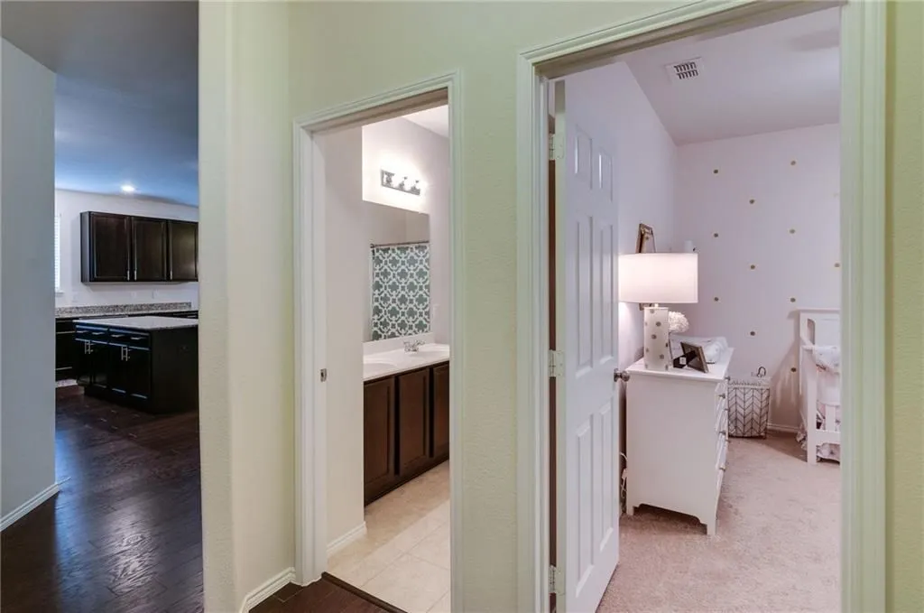 Single Family Residence For Rent in Tarrant County , 7716 Shorthorn Way, Fort Worth, Texas 76131, 3 Bedroom, 2 Bathroom, 2 Garage spaces, 2,151 Sqft, built in 2014, mls#21372644, Real Estate Agent in Fort Worth, Homes For Rent in Tarrant county, Homes For Rent in Fort Worth, Realtor in Fort Worth Texas, Real Estate Brokerage Independent Realty Texas, Luminita Cordes Realtor