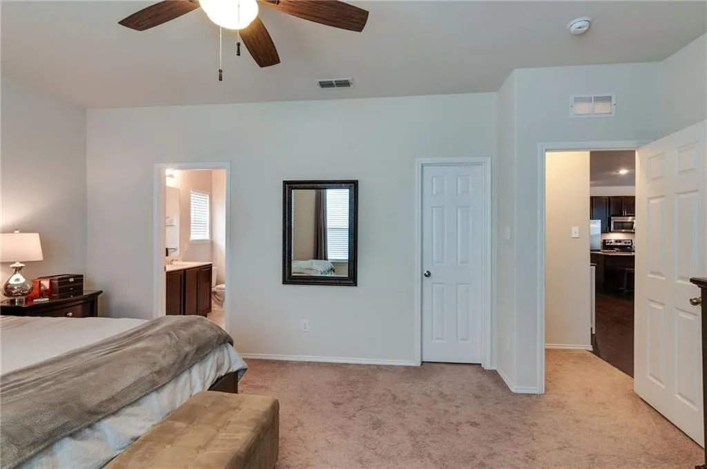 Single Family Residence For Rent in Tarrant County , 7716 Shorthorn Way, Fort Worth, Texas 76131, 3 Bedroom, 2 Bathroom, 2 Garage spaces, 2,151 Sqft, built in 2014, mls#21372644, Real Estate Agent in Fort Worth, Homes For Rent in Tarrant county, Homes For Rent in Fort Worth, Realtor in Fort Worth Texas, Real Estate Brokerage Independent Realty Texas, Luminita Cordes Realtor