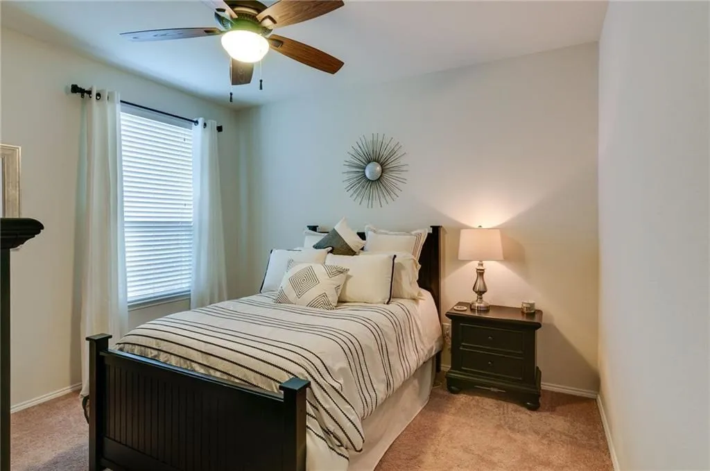 Single Family Residence For Rent in Tarrant County , 7716 Shorthorn Way, Fort Worth, Texas 76131, 3 Bedroom, 2 Bathroom, 2 Garage spaces, 2,151 Sqft, built in 2014, mls#21372644, Real Estate Agent in Fort Worth, Homes For Rent in Tarrant county, Homes For Rent in Fort Worth, Realtor in Fort Worth Texas, Real Estate Brokerage Independent Realty Texas, Luminita Cordes Realtor