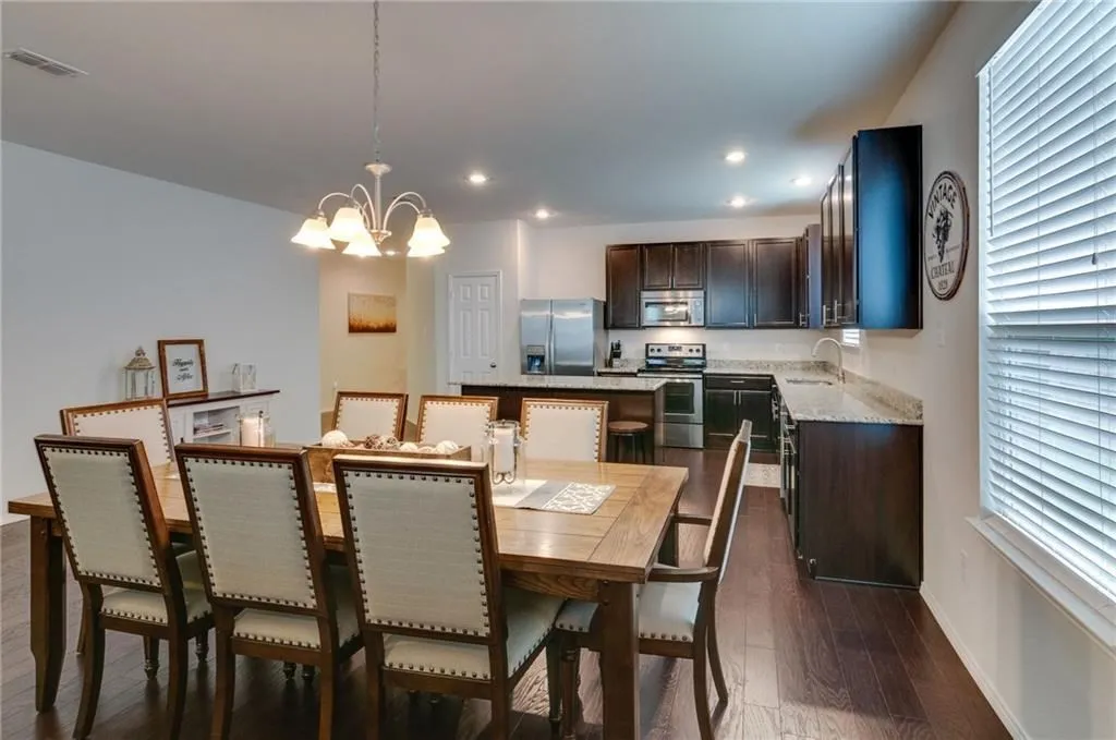 Single Family Residence For Rent in Tarrant County , 7716 Shorthorn Way, Fort Worth, Texas 76131, 3 Bedroom, 2 Bathroom, 2 Garage spaces, 2,151 Sqft, built in 2014, mls#21372644, Real Estate Agent in Fort Worth, Homes For Rent in Tarrant county, Homes For Rent in Fort Worth, Realtor in Fort Worth Texas, Real Estate Brokerage Independent Realty Texas, Luminita Cordes Realtor