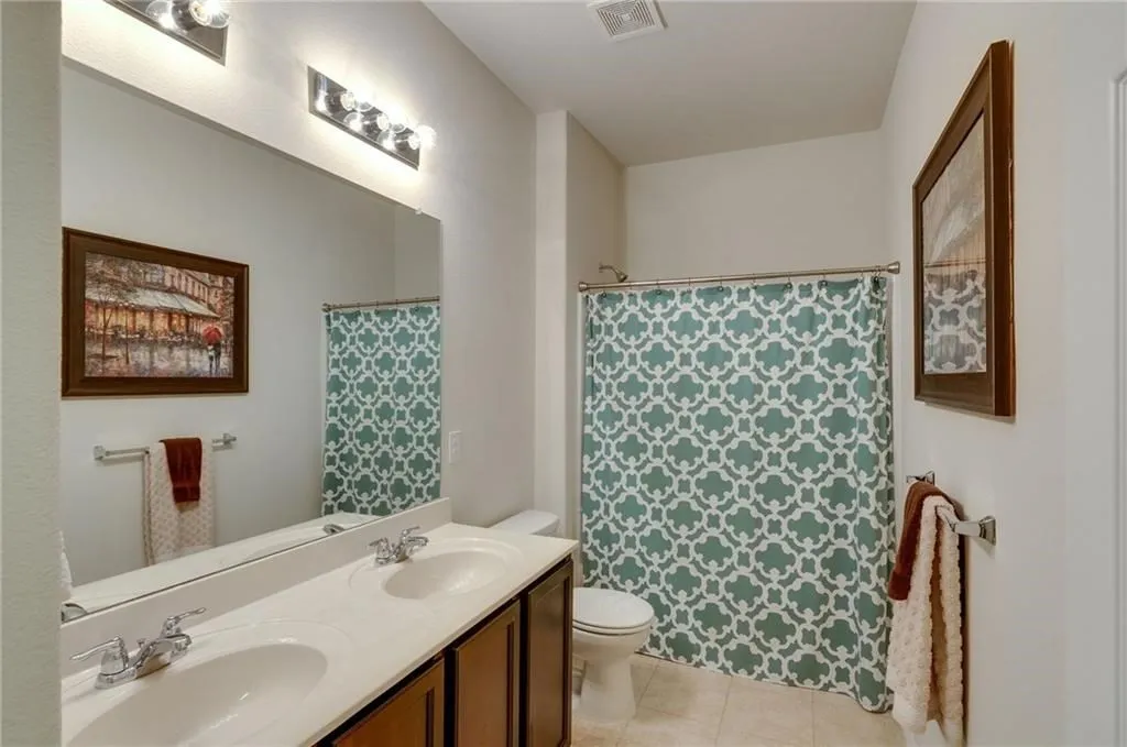 Single Family Residence For Rent in Tarrant County , 7716 Shorthorn Way, Fort Worth, Texas 76131, 3 Bedroom, 2 Bathroom, 2 Garage spaces, 2,151 Sqft, built in 2014, mls#21372644, Real Estate Agent in Fort Worth, Homes For Rent in Tarrant county, Homes For Rent in Fort Worth, Realtor in Fort Worth Texas, Real Estate Brokerage Independent Realty Texas, Luminita Cordes Realtor