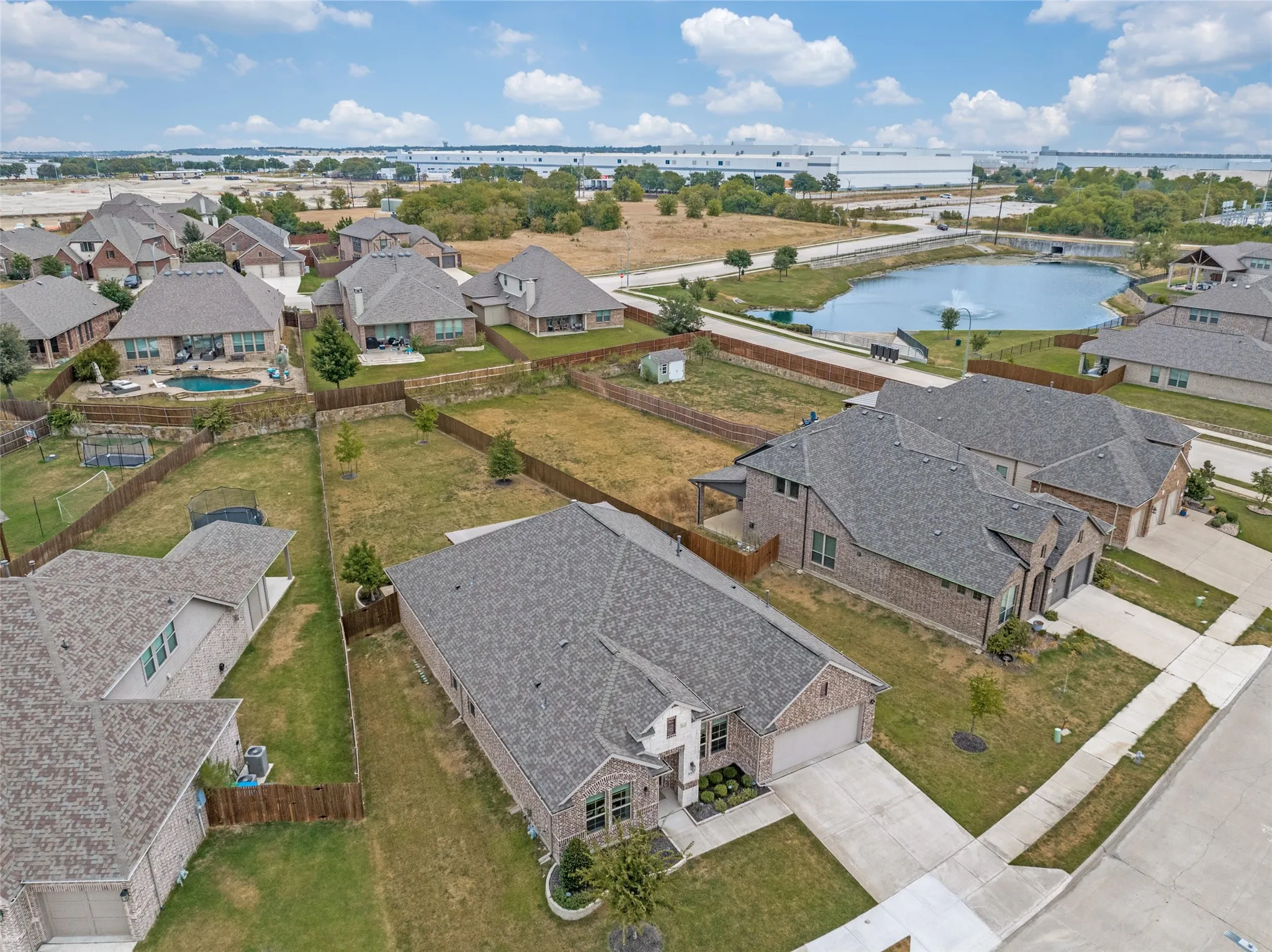 Single Family Residence For Sale in Denton County , 14412 Home Trail, Fort Worth, Texas 76262, 4 Bedroom, 3 Bathroom, 2 Garage spaces, 2,829 Sqft, built in 2019, mls#21373161, Real Estate Agent in Fort Worth, Homes For Sale in Denton county, Homes For Sale in Fort Worth, Realtor in Fort Worth Texas, Real Estate Brokerage Independent Realty Texas, Luminita Cordes Realtor