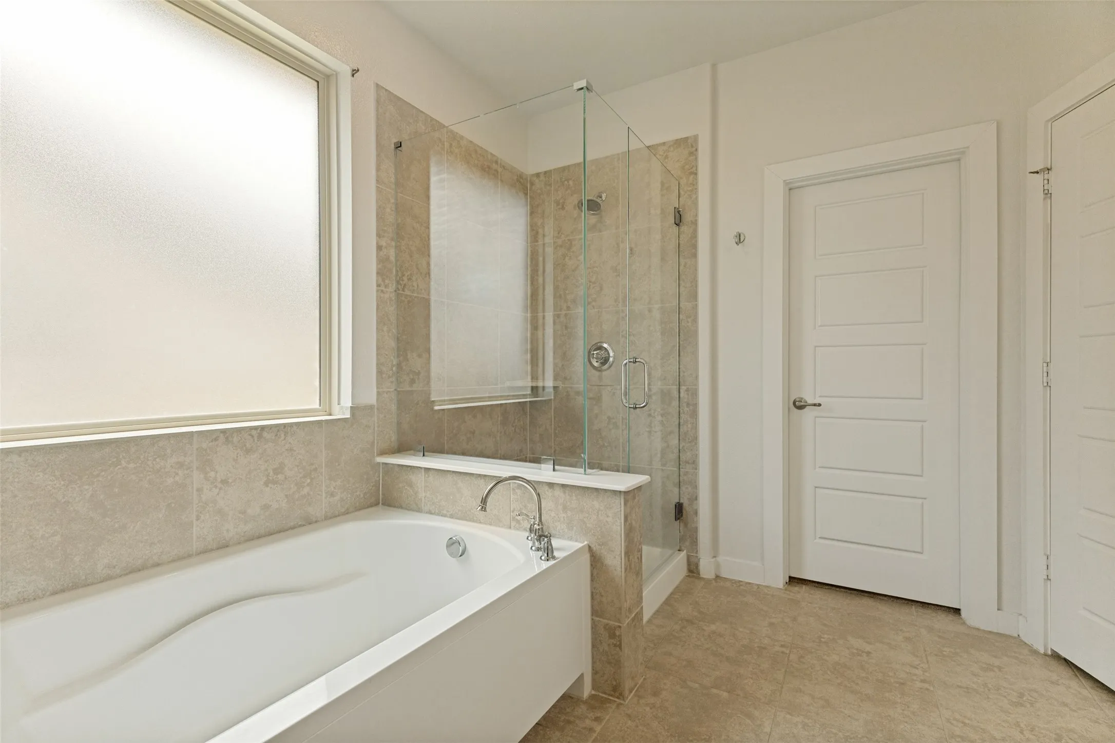 Single Family Residence For Sale in Denton County , 14412 Home Trail, Fort Worth, Texas 76262, 4 Bedroom, 3 Bathroom, 2 Garage spaces, 2,829 Sqft, built in 2019, mls#21373161, Real Estate Agent in Fort Worth, Homes For Sale in Denton county, Homes For Sale in Fort Worth, Realtor in Fort Worth Texas, Real Estate Brokerage Independent Realty Texas, Luminita Cordes Realtor
