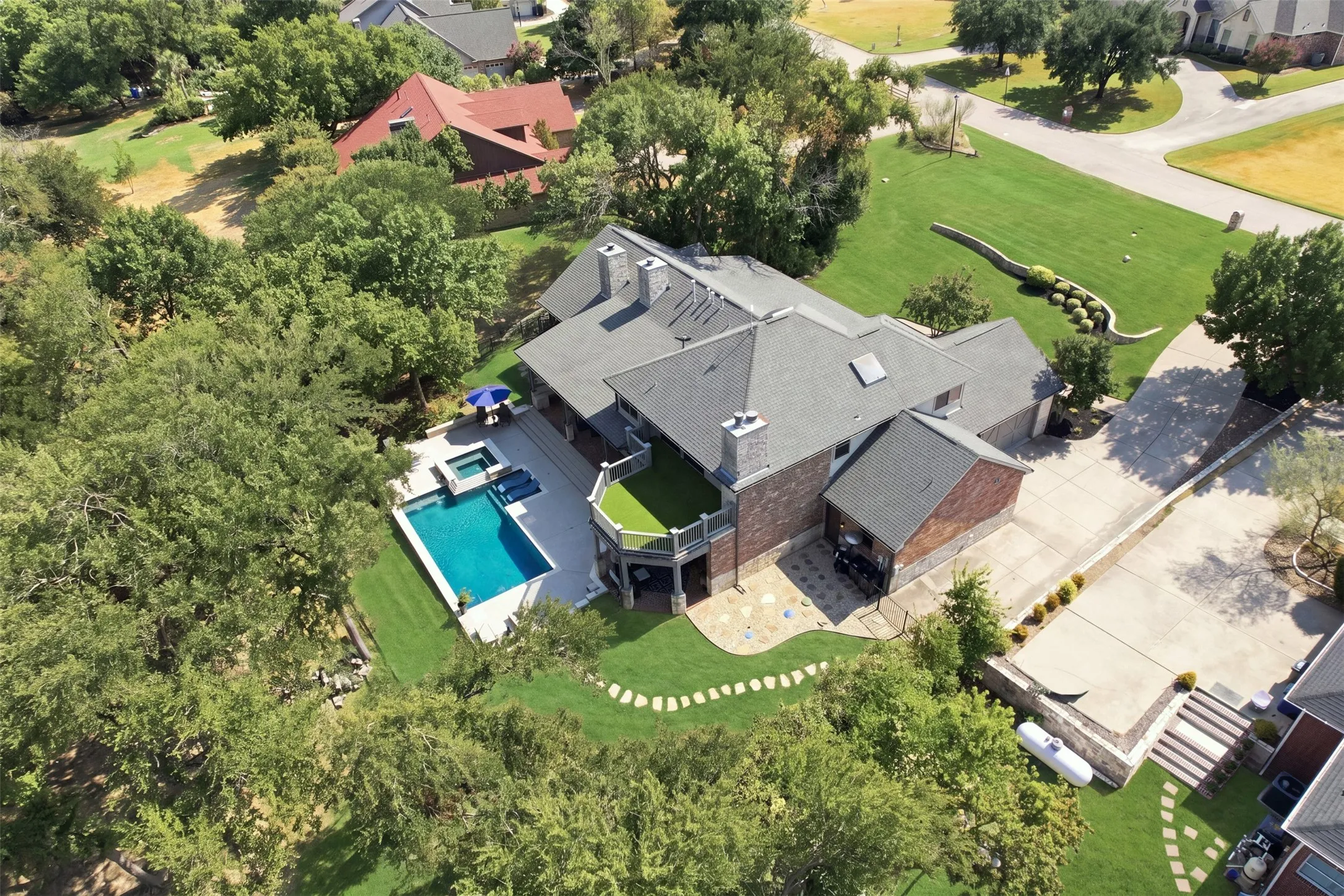 Single Family Residence For Sale in Collin County , 1537 Brook Lane, Celina, Texas 75009, 5 Bedroom, 5 Bathroom, 3 Garage spaces, 4,303 Sqft, built in 2005, mls#21375976, Real Estate Agent in Celina, Homes For Sale in Collin county, Homes For Sale in Celina, Realtor in Celina Texas, Real Estate Brokerage Independent Realty Texas, Luminita Cordes Realtor