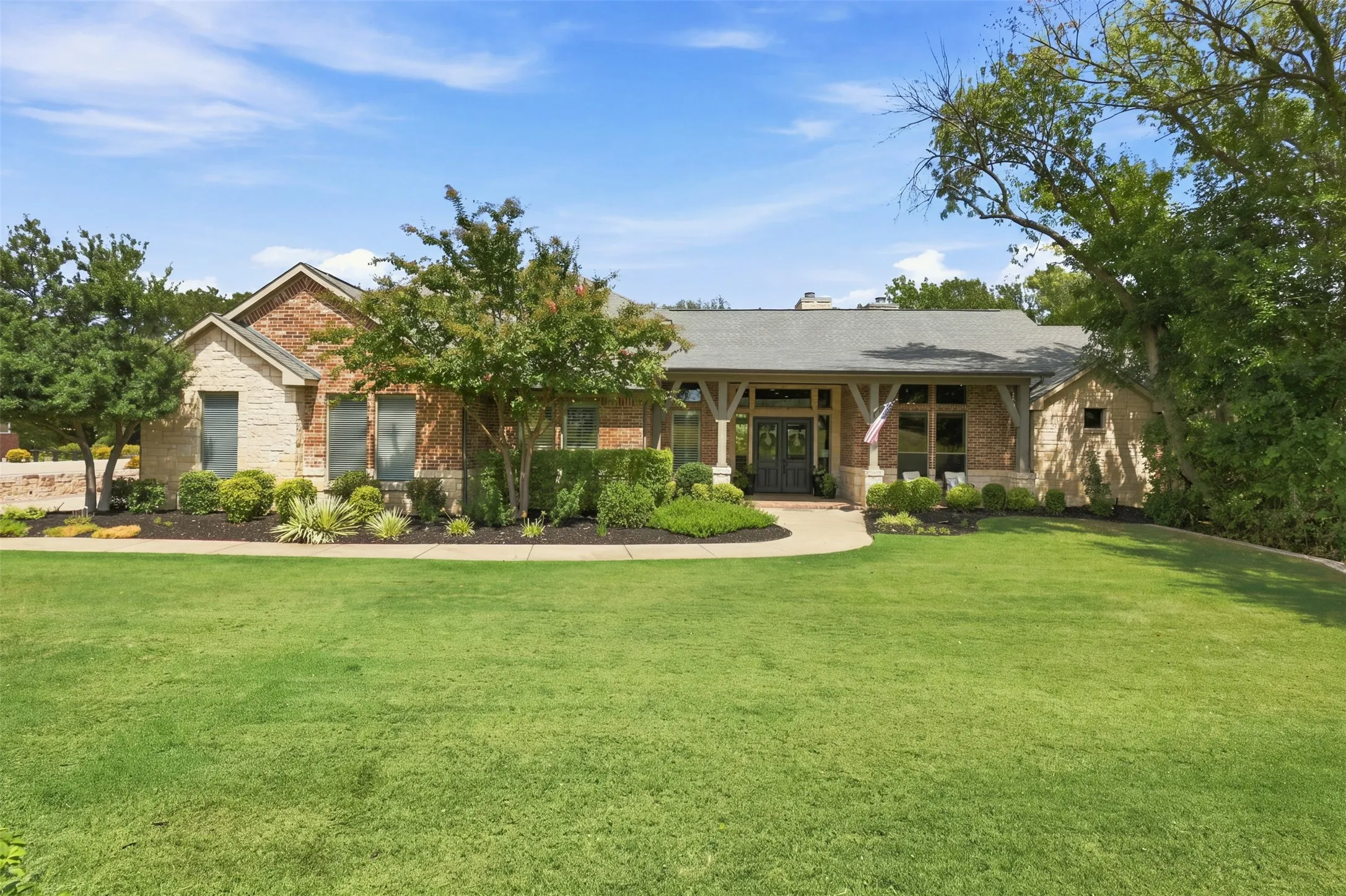 Single Family Residence For Sale in Collin County , 1537 Brook Lane, Celina, Texas 75009, 5 Bedroom, 5 Bathroom, 3 Garage spaces, 4,303 Sqft, built in 2005, mls#21375976, Real Estate Agent in Celina, Homes For Sale in Collin county, Homes For Sale in Celina, Realtor in Celina Texas, Real Estate Brokerage Independent Realty Texas, Luminita Cordes Realtor