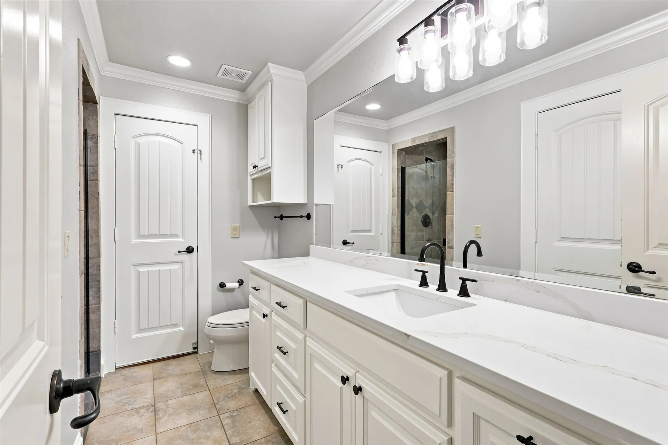 Single Family Residence For Sale in Collin County , 1537 Brook Lane, Celina, Texas 75009, 5 Bedroom, 5 Bathroom, 3 Garage spaces, 4,303 Sqft, built in 2005, mls#21375976, Real Estate Agent in Celina, Homes For Sale in Collin county, Homes For Sale in Celina, Realtor in Celina Texas, Real Estate Brokerage Independent Realty Texas, Luminita Cordes Realtor