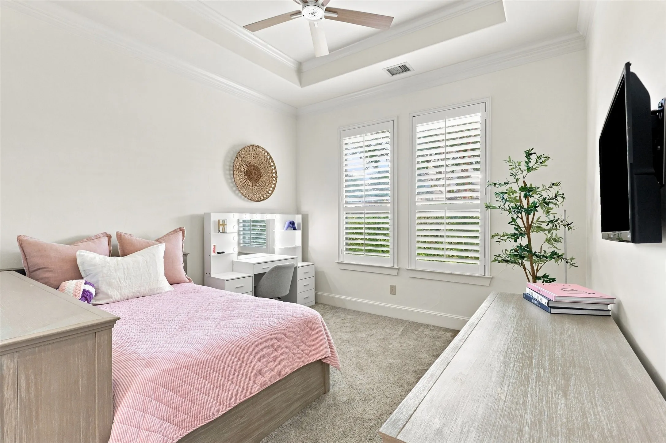 Single Family Residence For Sale in Collin County , 1537 Brook Lane, Celina, Texas 75009, 5 Bedroom, 5 Bathroom, 3 Garage spaces, 4,303 Sqft, built in 2005, mls#21375976, Real Estate Agent in Celina, Homes For Sale in Collin county, Homes For Sale in Celina, Realtor in Celina Texas, Real Estate Brokerage Independent Realty Texas, Luminita Cordes Realtor