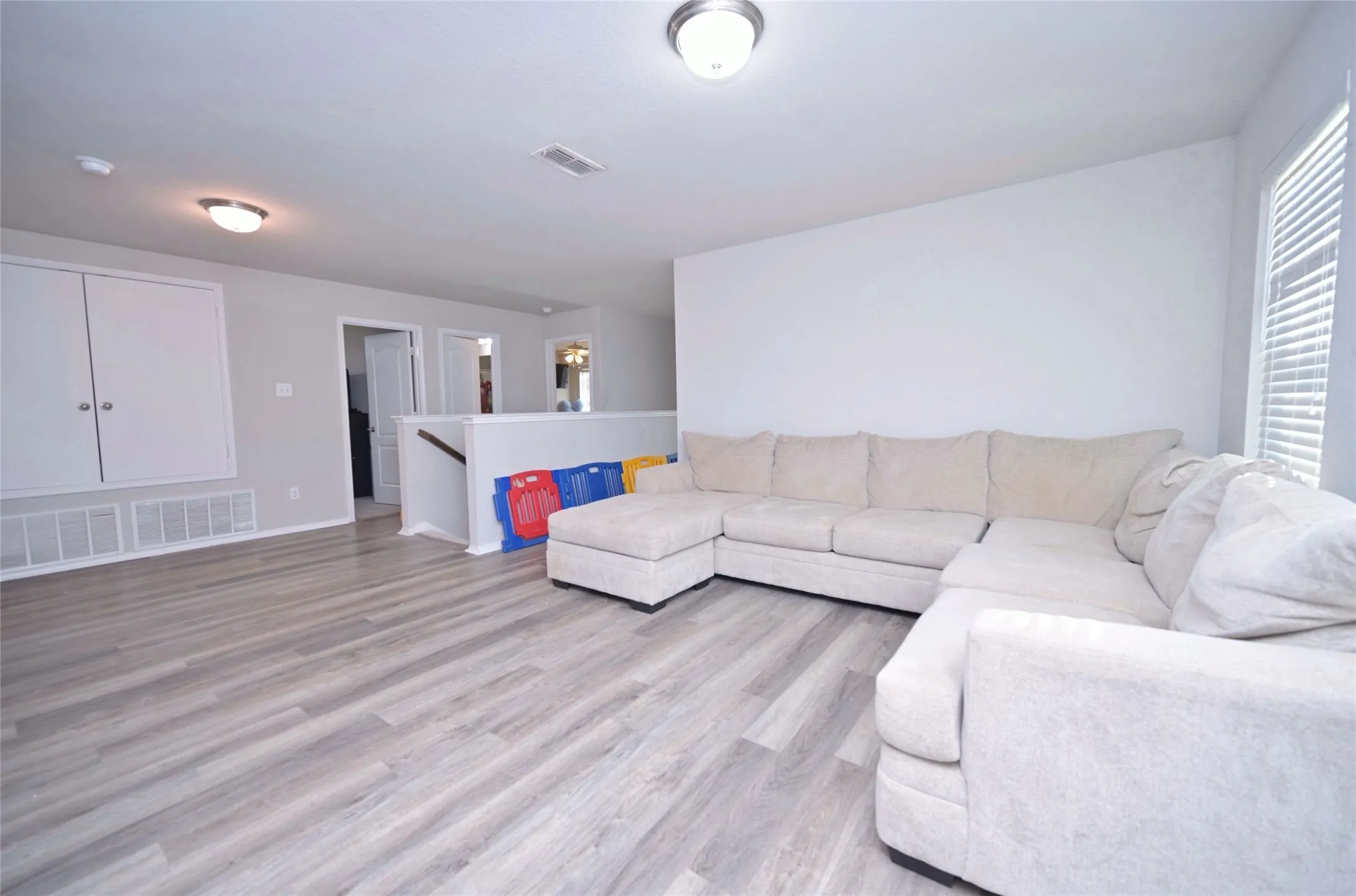 Single Family Residence For Sale in Tarrant County , 3129 Coyote Canyon Trail, Fort Worth, Texas 76108, 4 Bedroom, 4 Bathroom, 2 Garage spaces, 3,230 Sqft, built in 2017, mls#21371417, Real Estate Agent in Fort Worth, Homes For Sale in Tarrant county, Homes For Sale in Fort Worth, Realtor in Fort Worth Texas, Real Estate Brokerage Independent Realty Texas, Luminita Cordes Realtor
