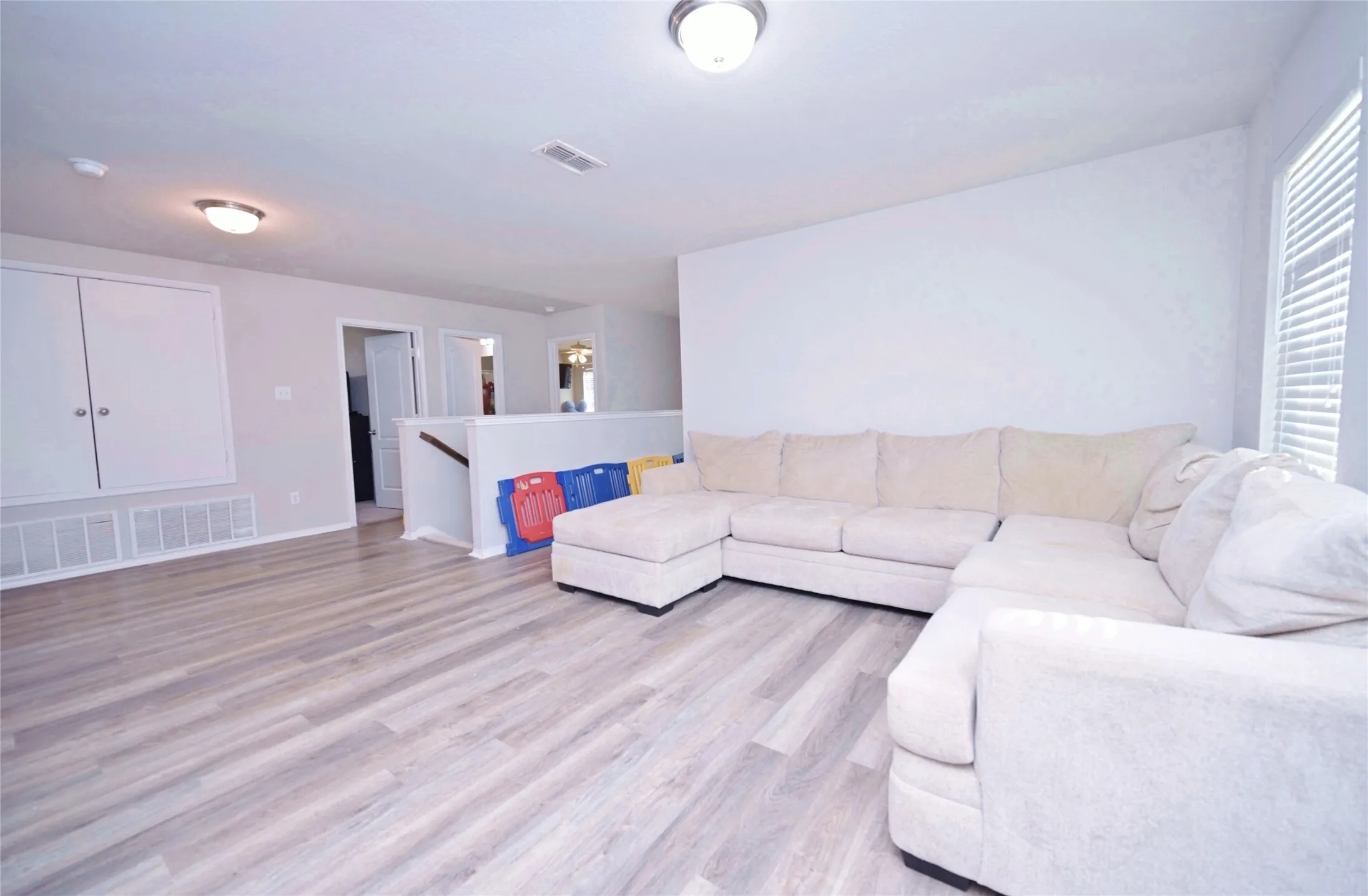 Single Family Residence For Sale in Tarrant County , 3129 Coyote Canyon Trail, Fort Worth, Texas 76108, 4 Bedroom, 4 Bathroom, 2 Garage spaces, 3,230 Sqft, built in 2017, mls#21371417, Real Estate Agent in Fort Worth, Homes For Sale in Tarrant county, Homes For Sale in Fort Worth, Realtor in Fort Worth Texas, Real Estate Brokerage Independent Realty Texas, Luminita Cordes Realtor