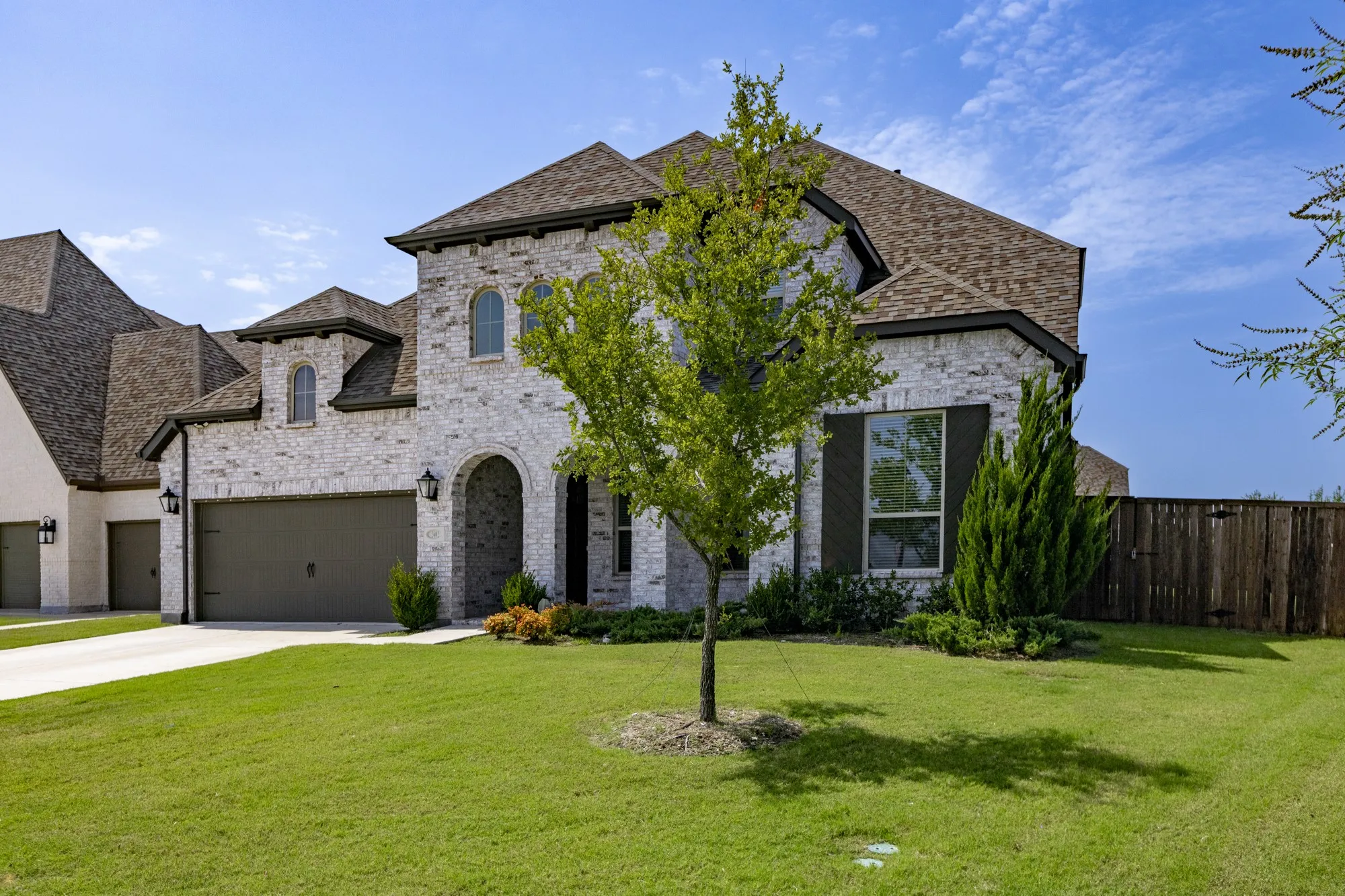 Single Family Residence For Sale in Collin County , 2602 Delta Drive, Melissa, Texas 75454, 5 Bedroom, 5 Bathroom, 3 Garage spaces, 3,969 Sqft, built in 2021, mls#21376805, Real Estate Agent in Melissa, Homes For Sale in Collin county, Homes For Sale in Melissa, Realtor in Melissa Texas, Real Estate Brokerage Independent Realty Texas, Luminita Cordes Realtor