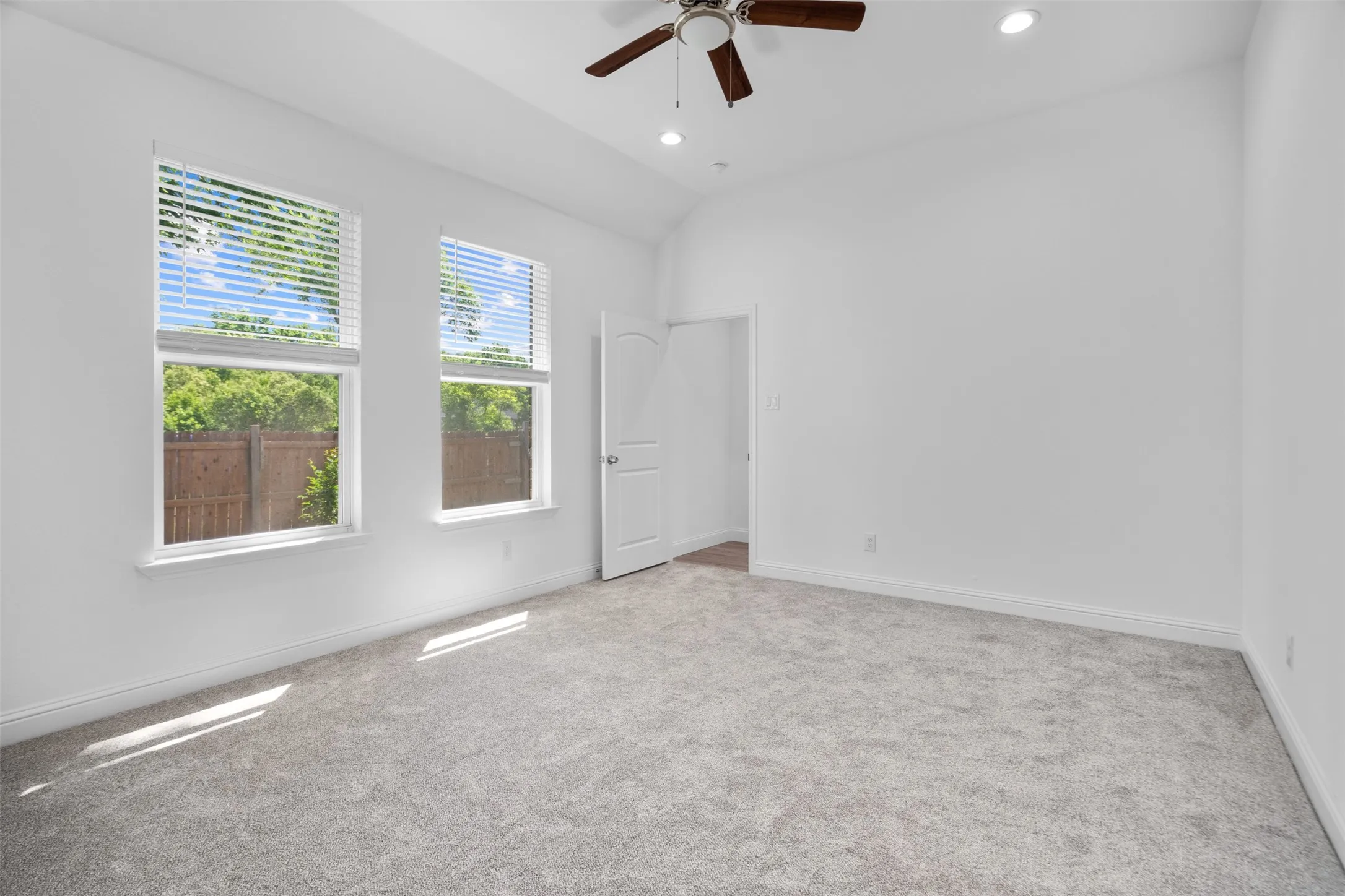 Single Family Residence For Sale in Ellis County , 123 Bradshaw Street, Waxahachie, Texas 75165, 3 Bedroom, 2 Bathroom, 2 Garage spaces, 1,655 Sqft, built in 2025, mls#21376809, Real Estate Agent in Waxahachie, Homes For Sale in Ellis county, Homes For Sale in Waxahachie, Realtor in Waxahachie Texas, Real Estate Brokerage Independent Realty Texas, Luminita Cordes Realtor