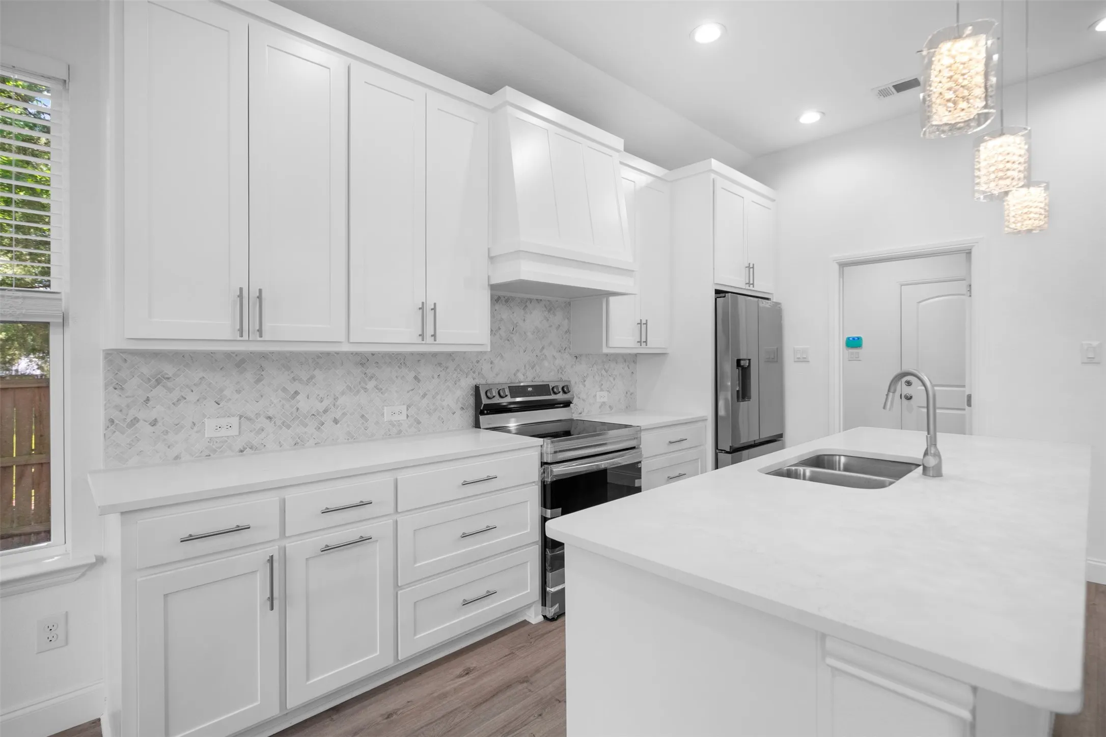 Single Family Residence For Sale in Ellis County , 123 Bradshaw Street, Waxahachie, Texas 75165, 3 Bedroom, 2 Bathroom, 2 Garage spaces, 1,655 Sqft, built in 2025, mls#21376809, Real Estate Agent in Waxahachie, Homes For Sale in Ellis county, Homes For Sale in Waxahachie, Realtor in Waxahachie Texas, Real Estate Brokerage Independent Realty Texas, Luminita Cordes Realtor