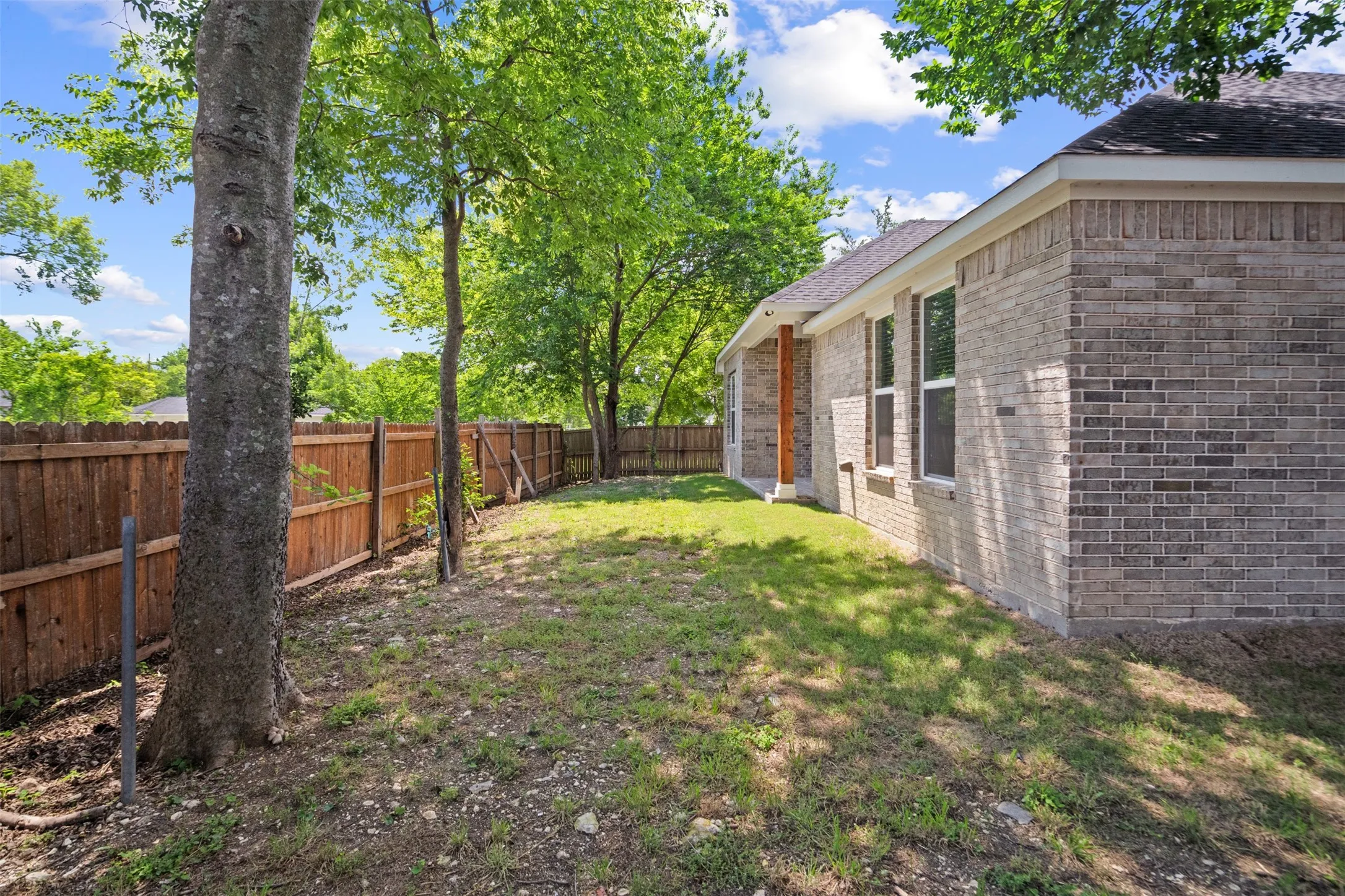 Single Family Residence For Sale in Ellis County , 123 Bradshaw Street, Waxahachie, Texas 75165, 3 Bedroom, 2 Bathroom, 2 Garage spaces, 1,655 Sqft, built in 2025, mls#21376809, Real Estate Agent in Waxahachie, Homes For Sale in Ellis county, Homes For Sale in Waxahachie, Realtor in Waxahachie Texas, Real Estate Brokerage Independent Realty Texas, Luminita Cordes Realtor