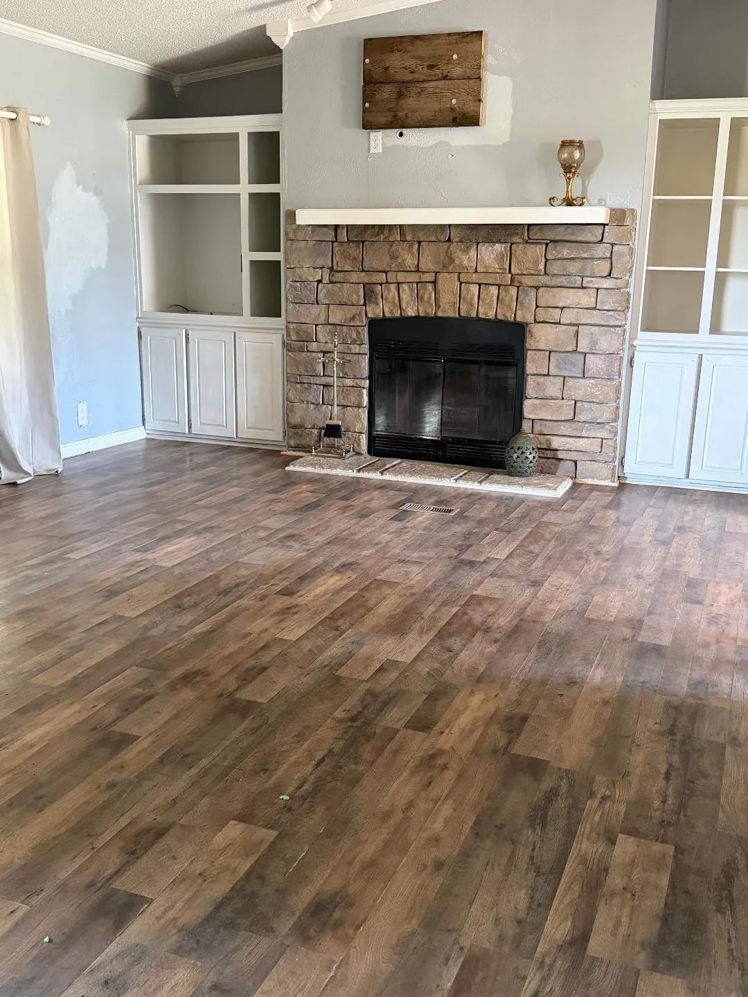 Manufactured Home For Sale in Fannin County , 14050 S State Highway 78, Leonard, Texas 75452, 4 Bedroom, 3 Bathroom, Garage spaces, 2,280 Sqft, built in 2003, mls#21376810, Real Estate Agent in Leonard, Homes For Sale in Fannin county, Homes For Sale in Leonard, Realtor in Leonard Texas, Real Estate Brokerage Independent Realty Texas, Luminita Cordes Realtor