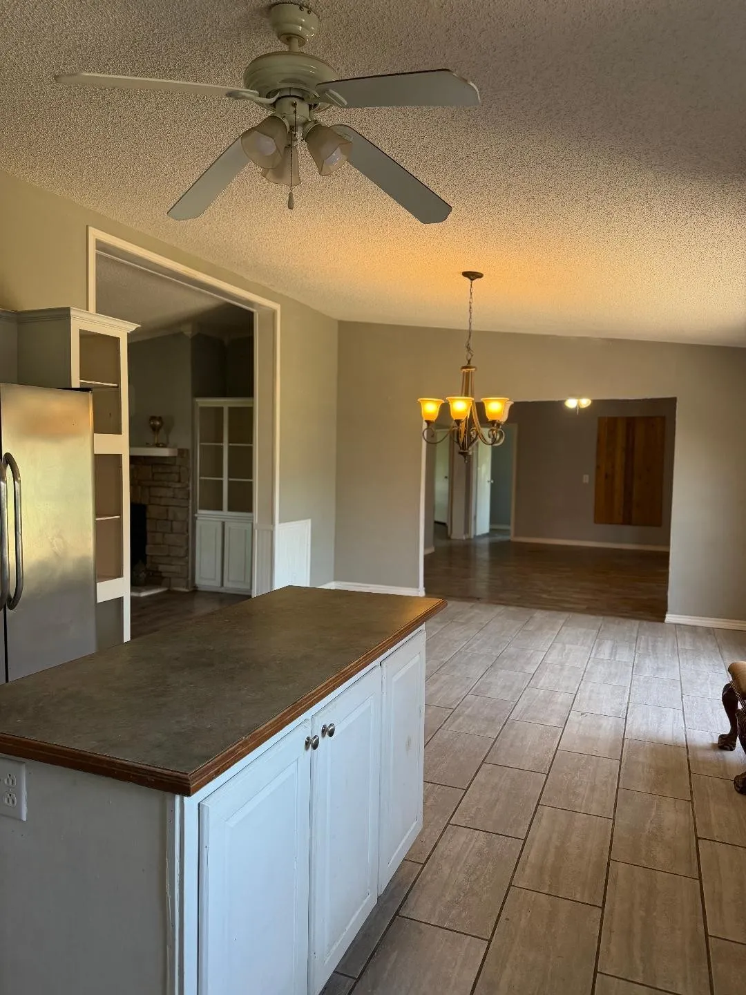 Manufactured Home For Sale in Fannin County , 14050 S State Highway 78, Leonard, Texas 75452, 4 Bedroom, 3 Bathroom, Garage spaces, 2,280 Sqft, built in 2003, mls#21376810, Real Estate Agent in Leonard, Homes For Sale in Fannin county, Homes For Sale in Leonard, Realtor in Leonard Texas, Real Estate Brokerage Independent Realty Texas, Luminita Cordes Realtor