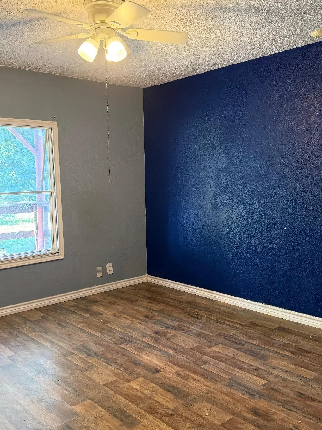 Manufactured Home For Sale in Fannin County , 14050 S State Highway 78, Leonard, Texas 75452, 4 Bedroom, 3 Bathroom, Garage spaces, 2,280 Sqft, built in 2003, mls#21376810, Real Estate Agent in Leonard, Homes For Sale in Fannin county, Homes For Sale in Leonard, Realtor in Leonard Texas, Real Estate Brokerage Independent Realty Texas, Luminita Cordes Realtor