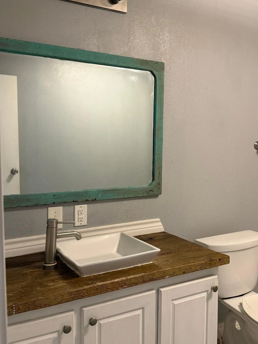 Manufactured Home For Sale in Fannin County , 14050 S State Highway 78, Leonard, Texas 75452, 4 Bedroom, 3 Bathroom, Garage spaces, 2,280 Sqft, built in 2003, mls#21376810, Real Estate Agent in Leonard, Homes For Sale in Fannin county, Homes For Sale in Leonard, Realtor in Leonard Texas, Real Estate Brokerage Independent Realty Texas, Luminita Cordes Realtor