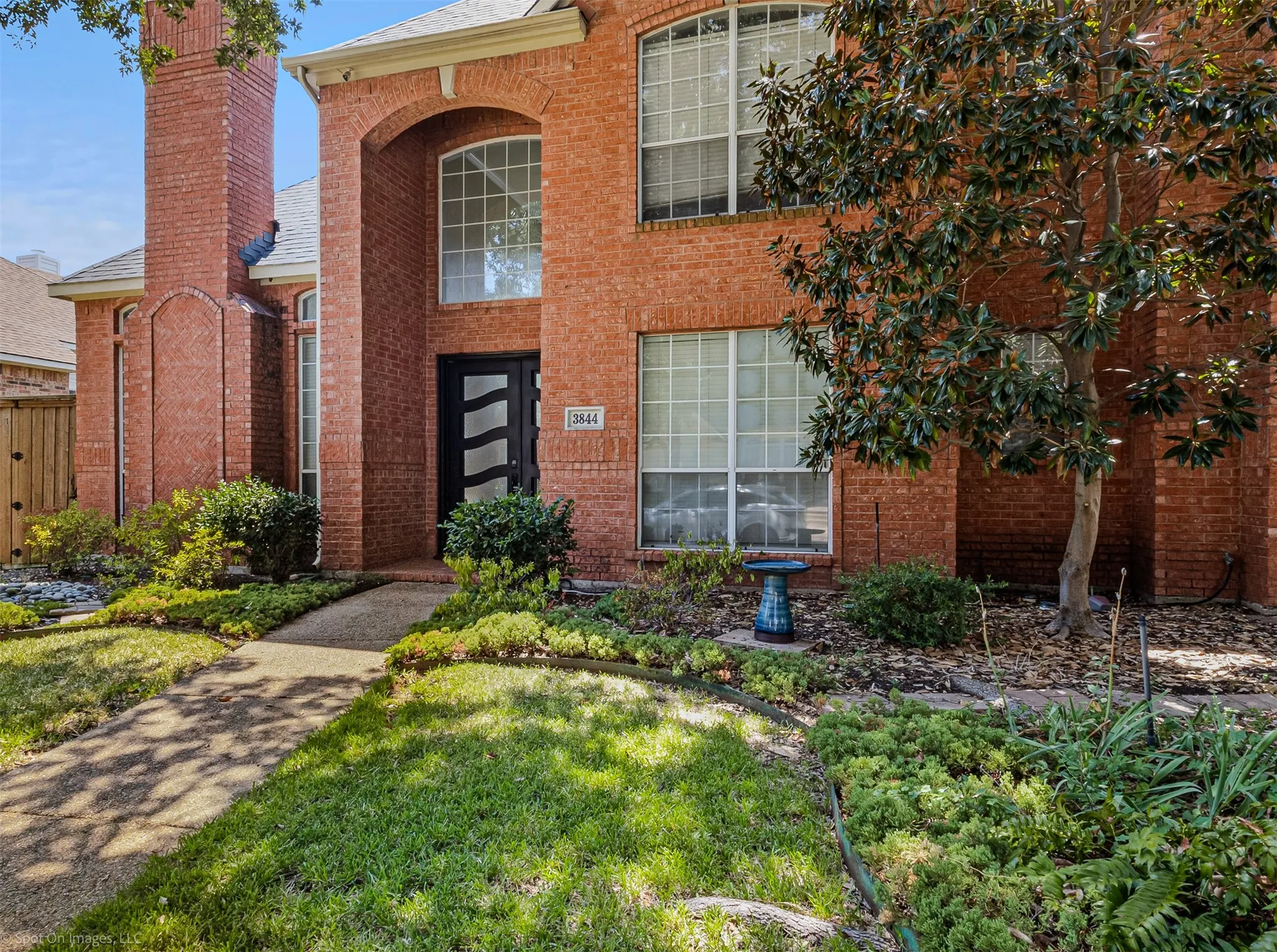 Single Family Residence For Sale in Denton County , 3844 Walden Way, Dallas, Texas 75287, 4 Bedroom, 4 Bathroom, 2 Garage spaces, 3,618 Sqft, built in 1993, mls#21375156, Real Estate Agent in Dallas, Homes For Sale in Denton county, Homes For Sale in Dallas, Realtor in Dallas Texas, Real Estate Brokerage Independent Realty Texas, Luminita Cordes Realtor