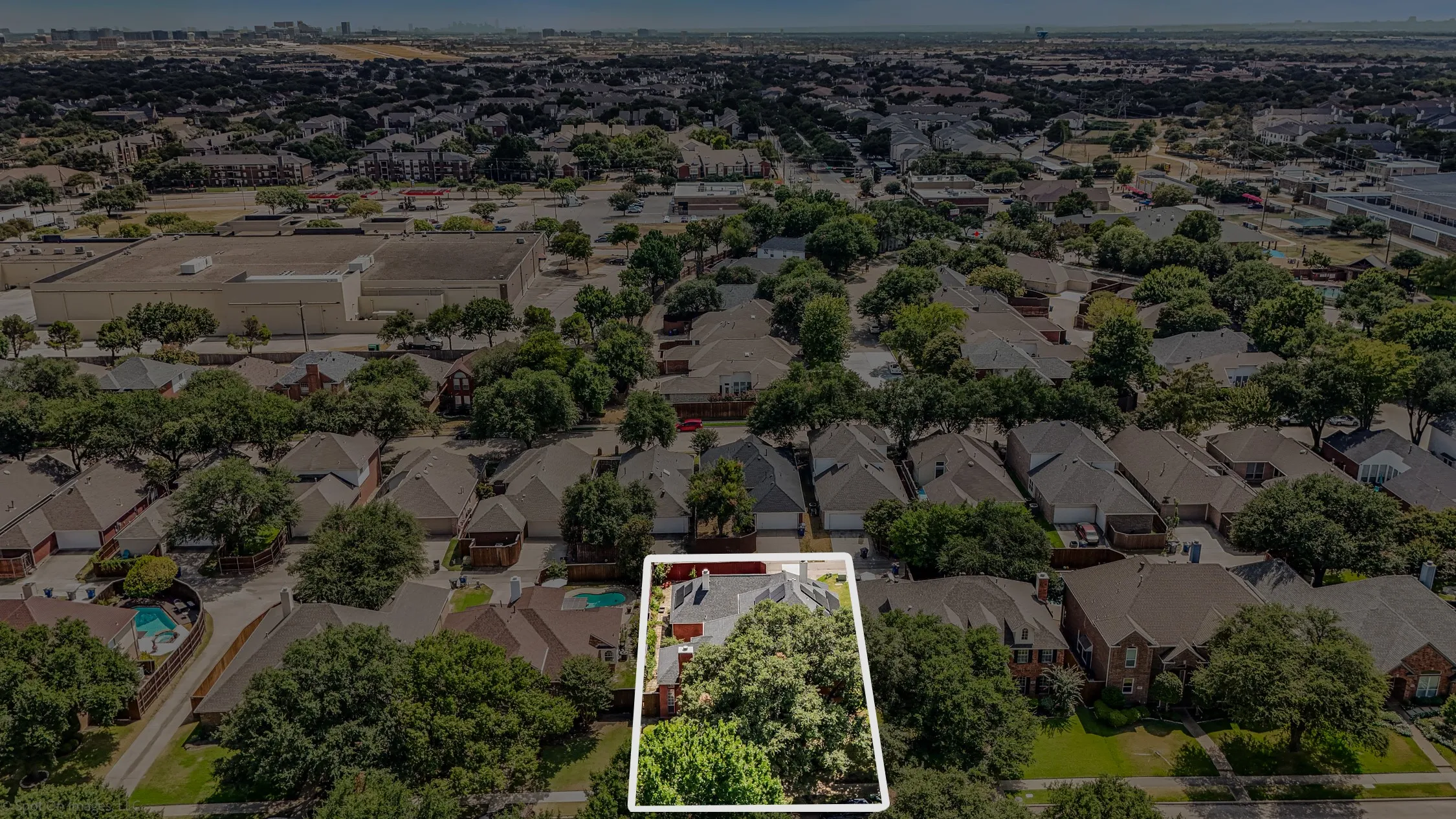 Single Family Residence For Sale in Denton County , 3844 Walden Way, Dallas, Texas 75287, 4 Bedroom, 4 Bathroom, 2 Garage spaces, 3,618 Sqft, built in 1993, mls#21375156, Real Estate Agent in Dallas, Homes For Sale in Denton county, Homes For Sale in Dallas, Realtor in Dallas Texas, Real Estate Brokerage Independent Realty Texas, Luminita Cordes Realtor