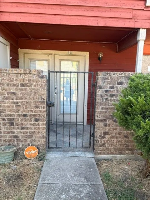 Condominium For Sale in Dallas County , 9839 Walnut Street T103, Dallas, Texas 75243, 1 Bedroom, 1 Bathroom, Garage spaces, 551 Sqft, built in 1984, mls#21374656, Real Estate Agent in Dallas, Homes For Sale in Dallas county, Homes For Sale in Dallas, Realtor in Dallas Texas, Real Estate Brokerage Independent Realty Texas, Luminita Cordes Realtor