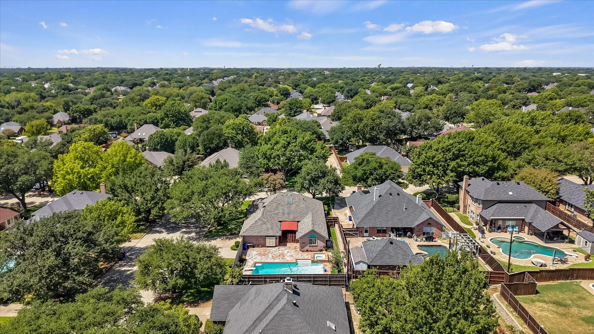 Single Family Residence For Sale in Tarrant County , 5301 Bugle Lane, Colleyville, Texas 76034, 3 Bedroom, 2 Bathroom, 2 Garage spaces, 2,248 Sqft, built in 1989, mls#21376500, Real Estate Agent in Colleyville, Homes For Sale in Tarrant county, Homes For Sale in Colleyville, Realtor in Colleyville Texas, Real Estate Brokerage Independent Realty Texas, Luminita Cordes Realtor