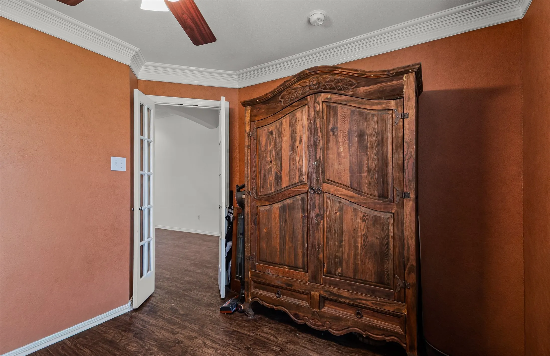 Single Family Residence For Sale in Rockwall County , 1181 Skylar Drive, Rockwall, Texas 75032, 4 Bedroom, 3 Bathroom, 2 Garage spaces, 2,599 Sqft, built in 1999, mls#21376818, Real Estate Agent in Rockwall, Homes For Sale in Rockwall county, Homes For Sale in Rockwall, Realtor in Rockwall Texas, Real Estate Brokerage Independent Realty Texas, Luminita Cordes Realtor