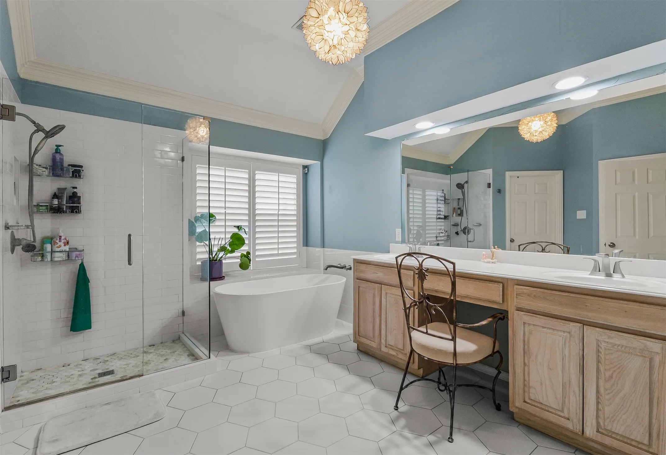 Single Family Residence For Sale in Rockwall County , 1181 Skylar Drive, Rockwall, Texas 75032, 4 Bedroom, 3 Bathroom, 2 Garage spaces, 2,599 Sqft, built in 1999, mls#21376818, Real Estate Agent in Rockwall, Homes For Sale in Rockwall county, Homes For Sale in Rockwall, Realtor in Rockwall Texas, Real Estate Brokerage Independent Realty Texas, Luminita Cordes Realtor