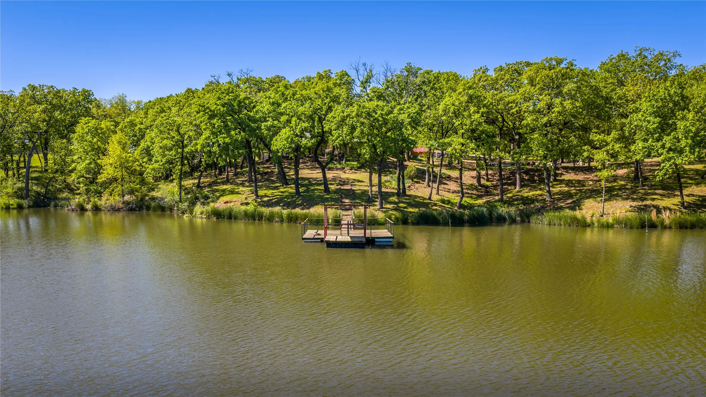 Farm For Sale in Grayson County , 1838 Liberty Road, Gordonville, Texas 76245, 4 Bedroom, 4 Bathroom, Garage spaces, 2,411 Sqft, built in 2003, mls#21376755, Real Estate Agent in Gordonville, Homes For Sale in Grayson county, Homes For Sale in Gordonville, Realtor in Gordonville Texas, Real Estate Brokerage Independent Realty Texas, Luminita Cordes Realtor