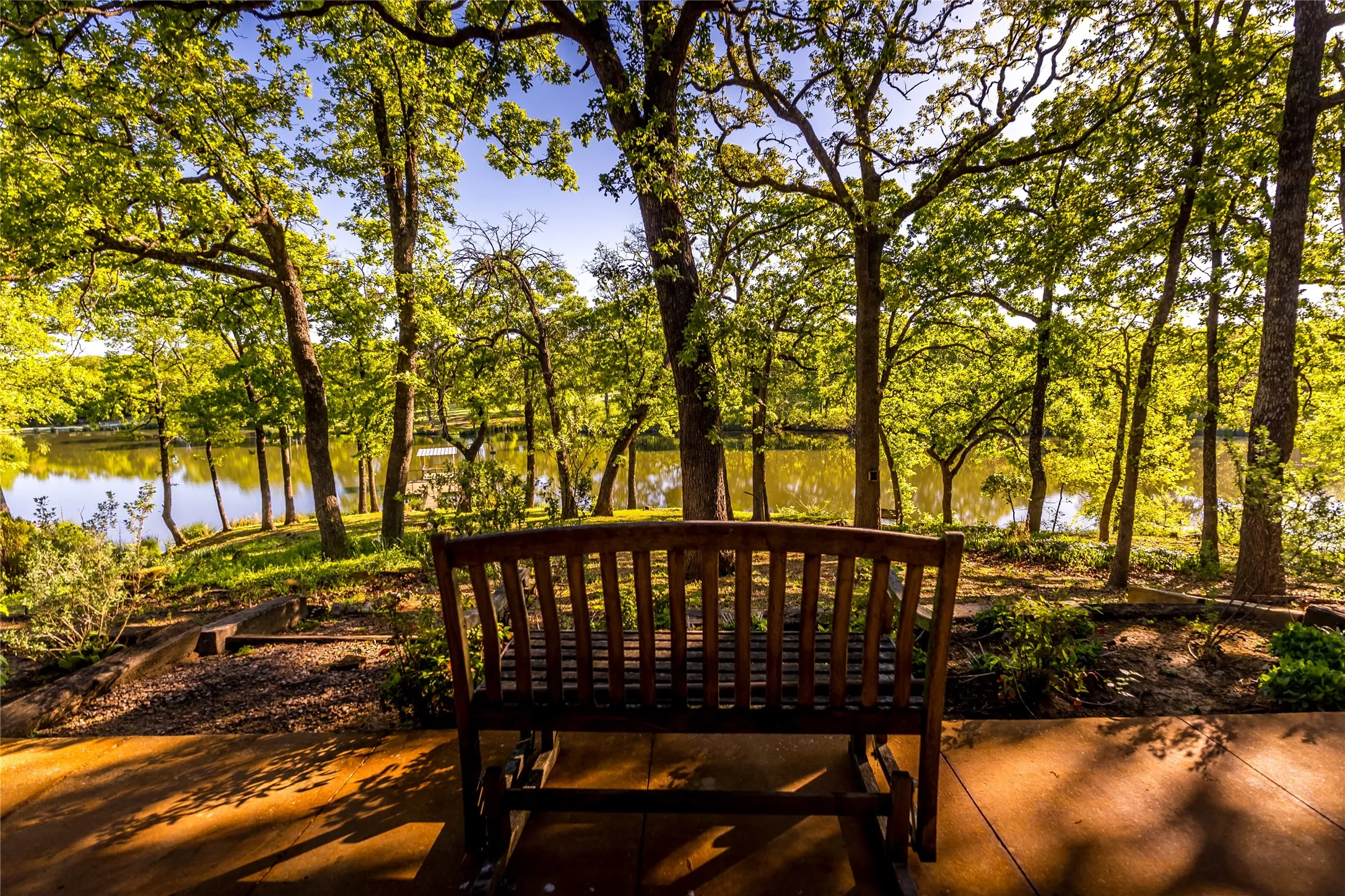 Farm For Sale in Grayson County , 1838 Liberty Road, Gordonville, Texas 76245, 4 Bedroom, 4 Bathroom, Garage spaces, 2,411 Sqft, built in 2003, mls#21376755, Real Estate Agent in Gordonville, Homes For Sale in Grayson county, Homes For Sale in Gordonville, Realtor in Gordonville Texas, Real Estate Brokerage Independent Realty Texas, Luminita Cordes Realtor