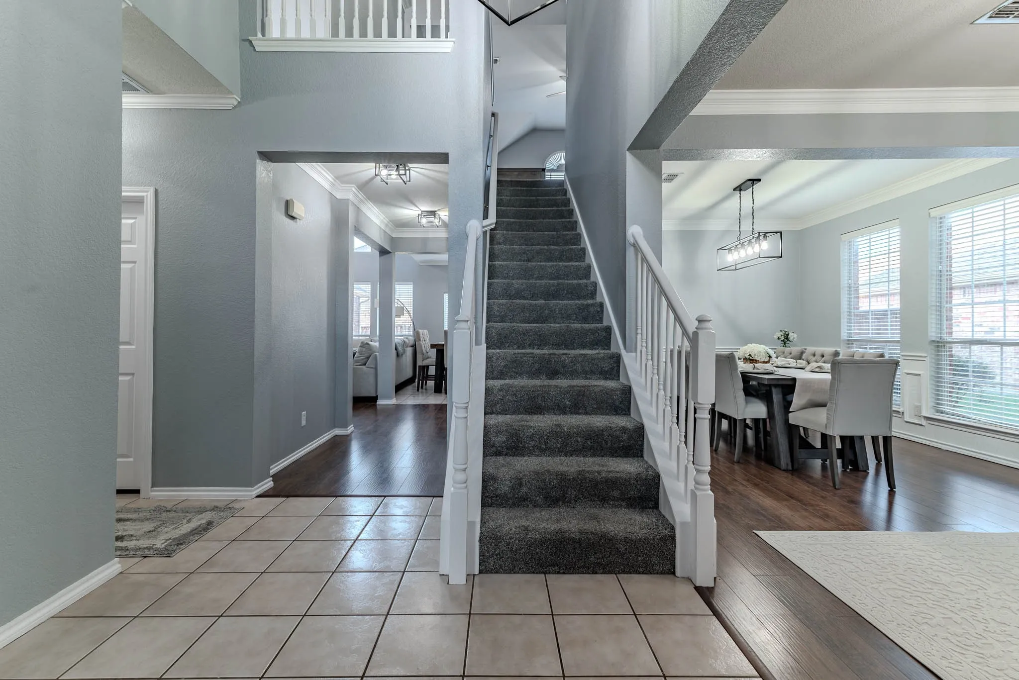 Single Family Residence For Sale in Tarrant County , 5101 Weshire Drive, Mansfield, Texas 76063, 5 Bedroom, 4 Bathroom, 3 Garage spaces, 3,927 Sqft, built in 2003, mls#21375430, Real Estate Agent in Mansfield, Homes For Sale in Tarrant county, Homes For Sale in Mansfield, Realtor in Mansfield Texas, Real Estate Brokerage Independent Realty Texas, Luminita Cordes Realtor