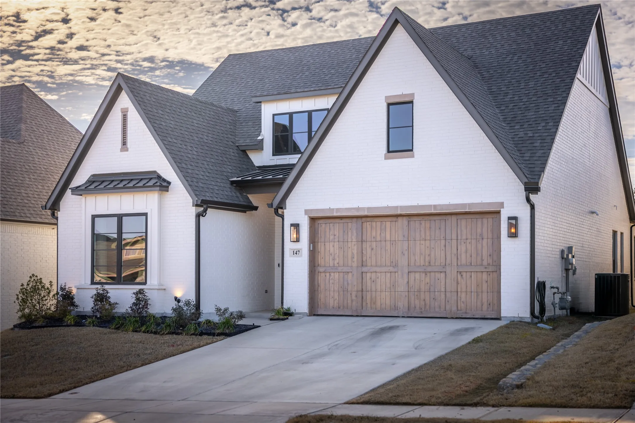 Single Family Residence For Sale in Parker County , 147 Kingfisher Lane, Aledo, Texas 76008, 4 Bedroom, 3 Bathroom, 2 Garage spaces, 2,641 Sqft, built in 2024, mls#21376774, Real Estate Agent in Aledo, Homes For Sale in Parker county, Homes For Sale in Aledo, Realtor in Aledo Texas, Real Estate Brokerage Independent Realty Texas, Luminita Cordes Realtor