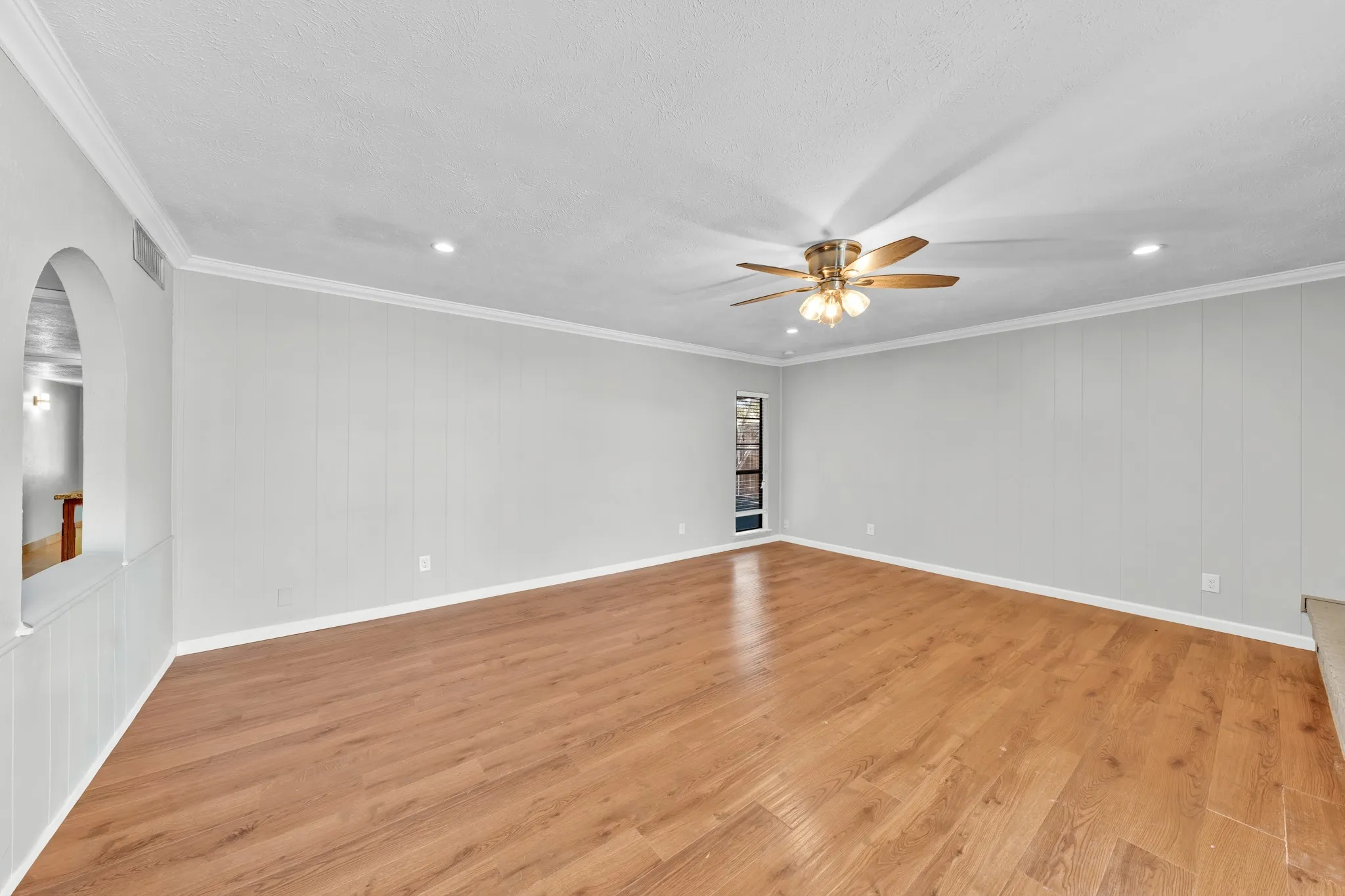 Single Family Residence For Rent in Collin County , 1715 Cherokee Trail, Plano, Texas 75023, 4 Bedroom, 2 Bathroom, 1 Garage spaces, 2,700 Sqft, built in 1977, mls#21376832, Real Estate Agent in Plano, Homes For Rent in Collin county, Homes For Rent in Plano, Realtor in Plano Texas, Real Estate Brokerage Independent Realty Texas, Luminita Cordes Realtor