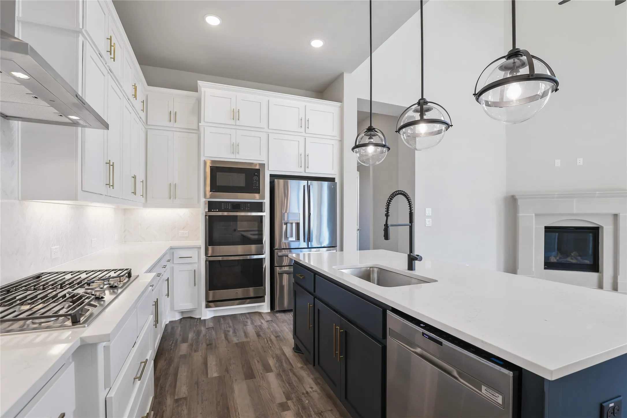 Single Family Residence For Rent in Denton County , 4191 Walnut Grove Lane, Prosper, Texas 75078, 4 Bedroom, 5 Bathroom, 3 Garage spaces, 3,484 Sqft, built in 2021, mls#21376599, Real Estate Agent in Prosper, Homes For Rent in Denton county, Homes For Rent in Prosper, Realtor in Prosper Texas, Real Estate Brokerage Independent Realty Texas, Luminita Cordes Realtor