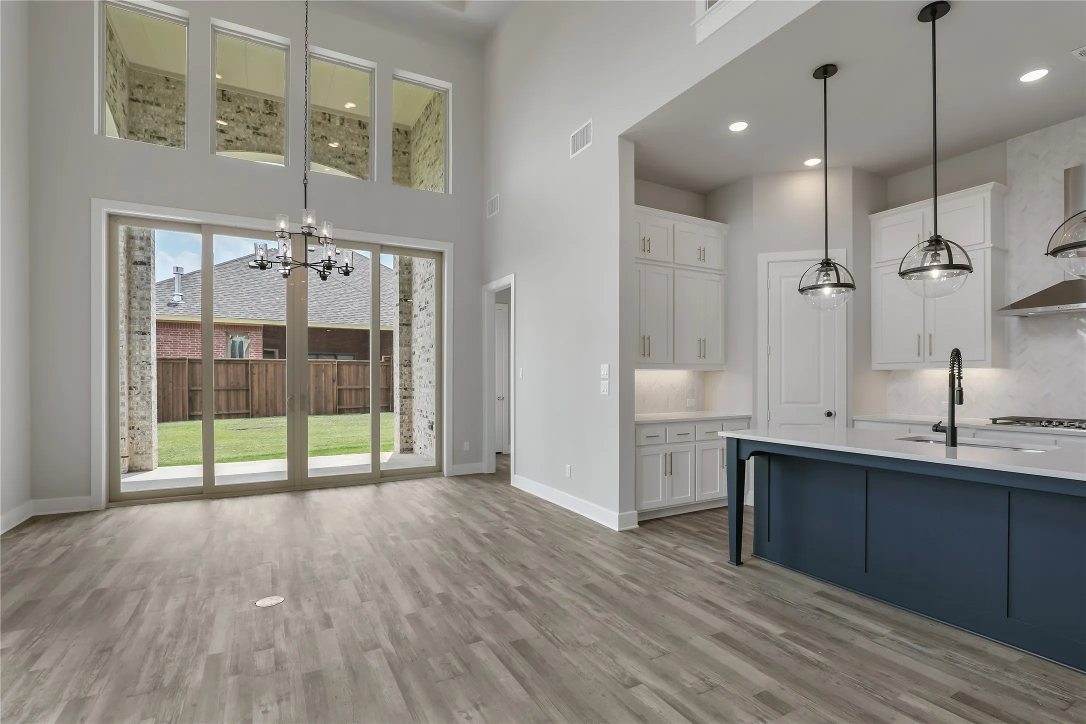 Single Family Residence For Rent in Denton County , 4191 Walnut Grove Lane, Prosper, Texas 75078, 4 Bedroom, 5 Bathroom, 3 Garage spaces, 3,484 Sqft, built in 2021, mls#21376599, Real Estate Agent in Prosper, Homes For Rent in Denton county, Homes For Rent in Prosper, Realtor in Prosper Texas, Real Estate Brokerage Independent Realty Texas, Luminita Cordes Realtor