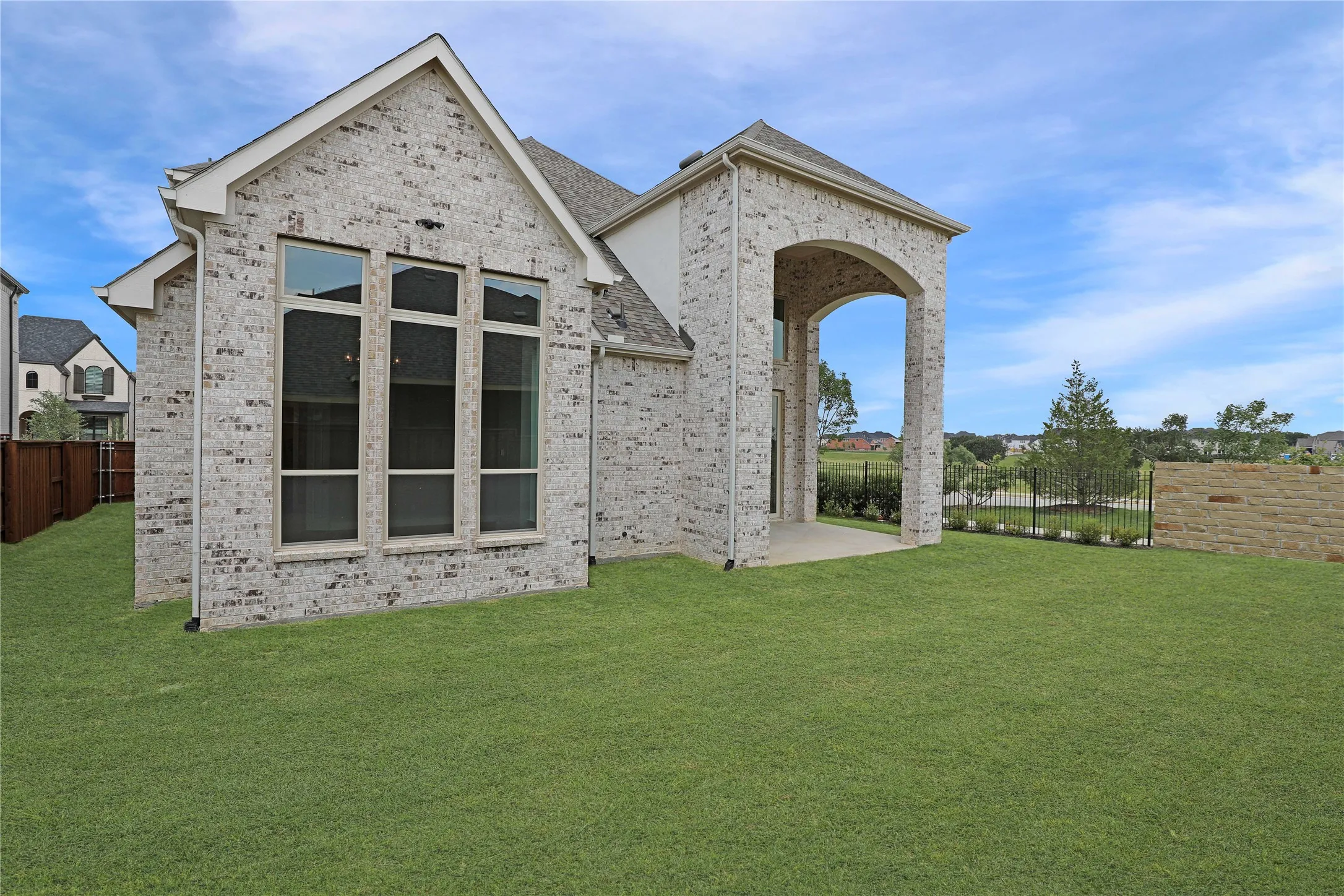 Single Family Residence For Rent in Denton County , 4191 Walnut Grove Lane, Prosper, Texas 75078, 4 Bedroom, 5 Bathroom, 3 Garage spaces, 3,484 Sqft, built in 2021, mls#21376599, Real Estate Agent in Prosper, Homes For Rent in Denton county, Homes For Rent in Prosper, Realtor in Prosper Texas, Real Estate Brokerage Independent Realty Texas, Luminita Cordes Realtor