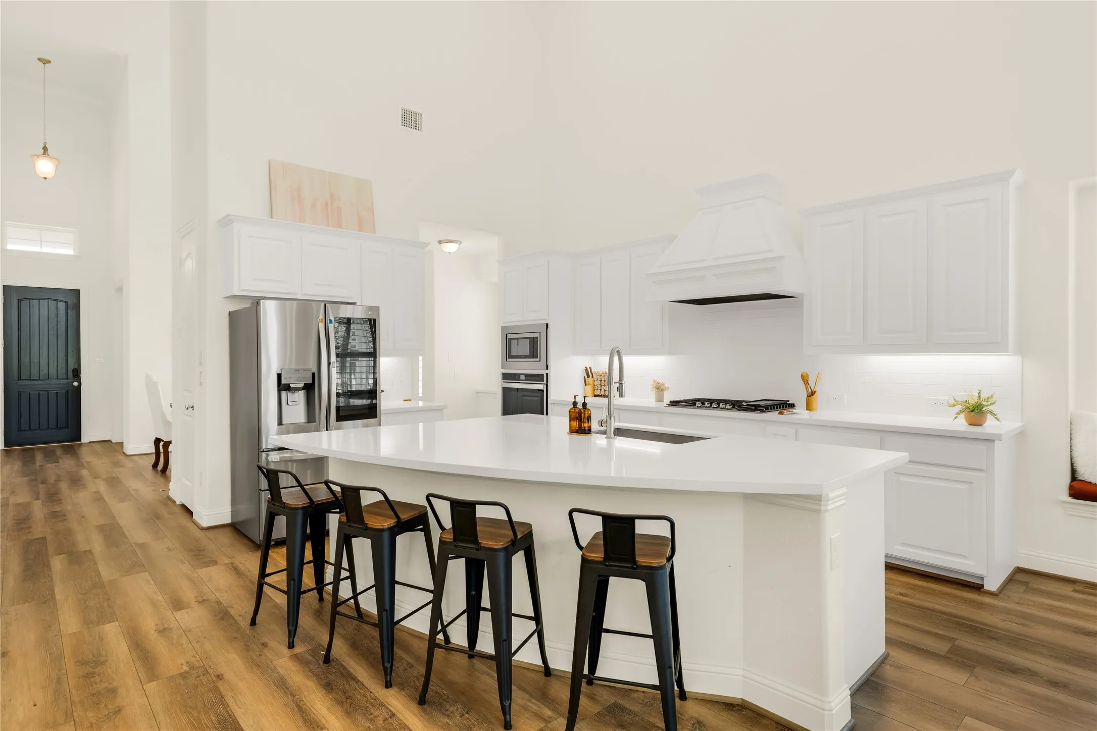 Single Family Residence For Rent in Collin County , 5952 Augustine Road, Mc Kinney, Texas 75071, 5 Bedroom, 4 Bathroom, 2 Garage spaces, 3,352 Sqft, built in 2021, mls#21376827, Real Estate Agent in Mc Kinney, Homes For Rent in Collin county, Homes For Rent in Mc Kinney, Realtor in Mc Kinney Texas, Real Estate Brokerage Independent Realty Texas, Luminita Cordes Realtor