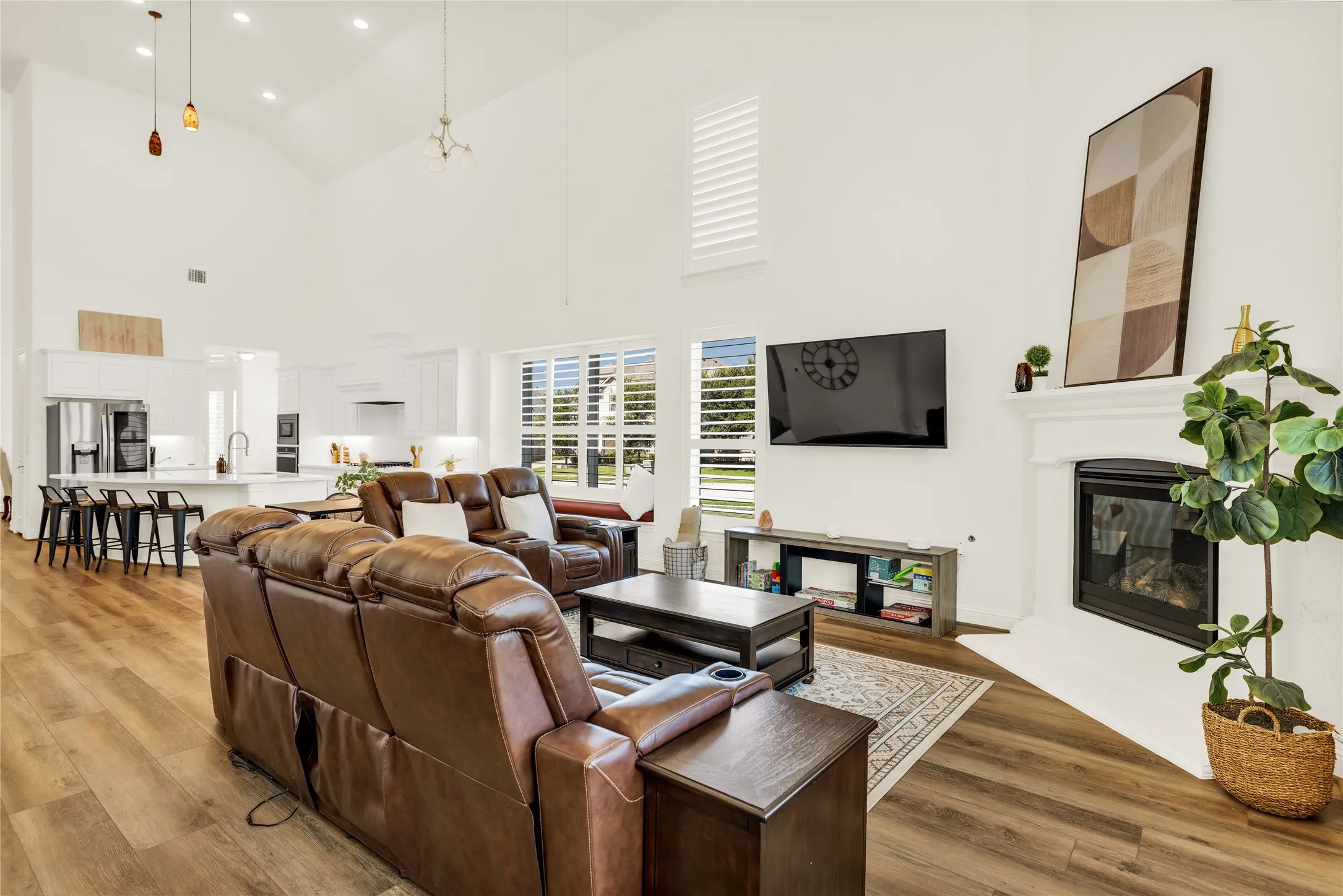 Single Family Residence For Rent in Collin County , 5952 Augustine Road, Mc Kinney, Texas 75071, 5 Bedroom, 4 Bathroom, 2 Garage spaces, 3,352 Sqft, built in 2021, mls#21376827, Real Estate Agent in Mc Kinney, Homes For Rent in Collin county, Homes For Rent in Mc Kinney, Realtor in Mc Kinney Texas, Real Estate Brokerage Independent Realty Texas, Luminita Cordes Realtor