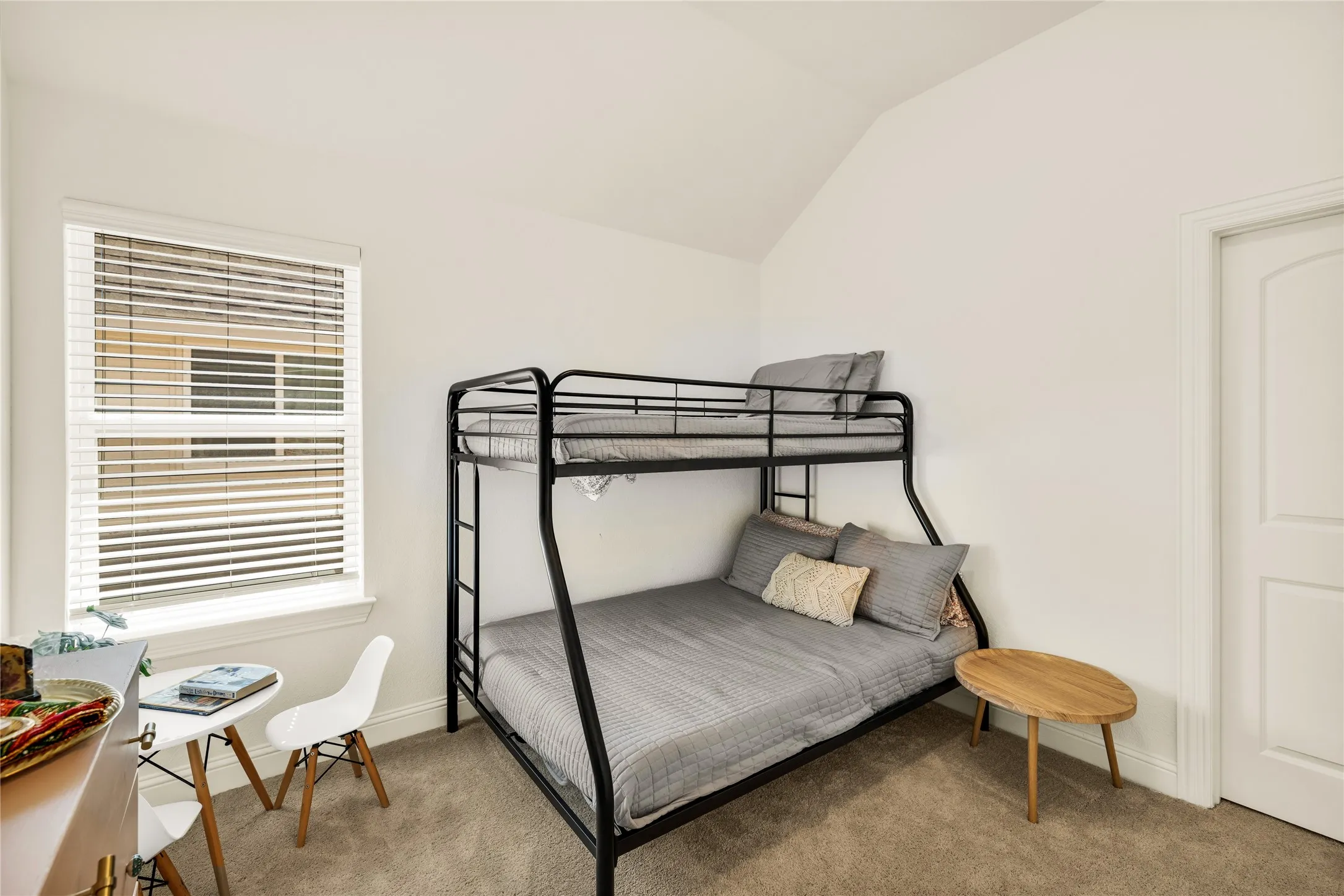 Single Family Residence For Rent in Collin County , 5952 Augustine Road, Mc Kinney, Texas 75071, 5 Bedroom, 4 Bathroom, 2 Garage spaces, 3,352 Sqft, built in 2021, mls#21376827, Real Estate Agent in Mc Kinney, Homes For Rent in Collin county, Homes For Rent in Mc Kinney, Realtor in Mc Kinney Texas, Real Estate Brokerage Independent Realty Texas, Luminita Cordes Realtor
