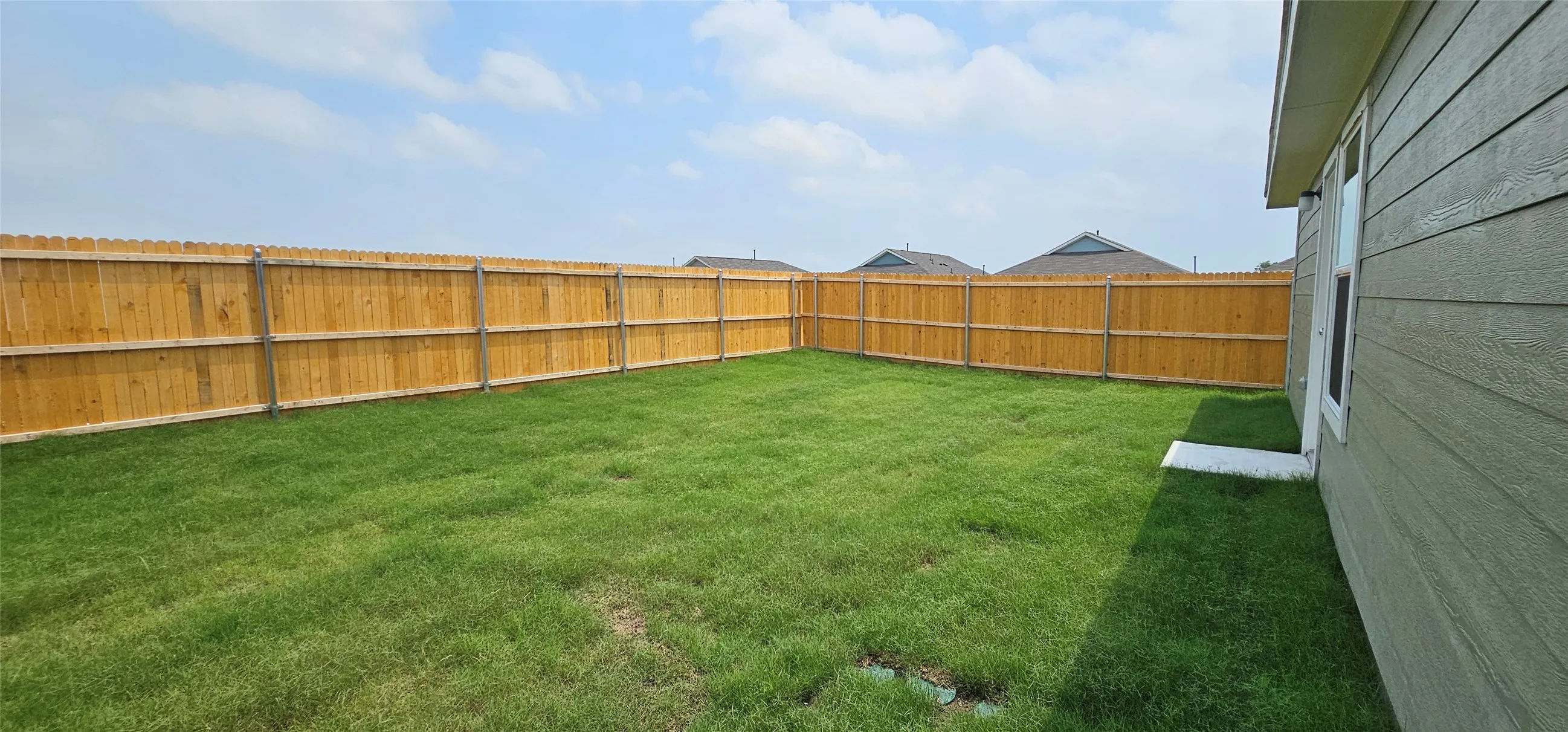 Single Family Residence For Rent in Collin County , 1121 desert willow, Princeton, Texas 75407, 3 Bedroom, 2 Bathroom, 2 Garage spaces, 1,411 Sqft, built in 2024, mls#21376837, Real Estate Agent in Princeton, Homes For Rent in Collin county, Homes For Rent in Princeton, Realtor in Princeton Texas, Real Estate Brokerage Independent Realty Texas, Luminita Cordes Realtor