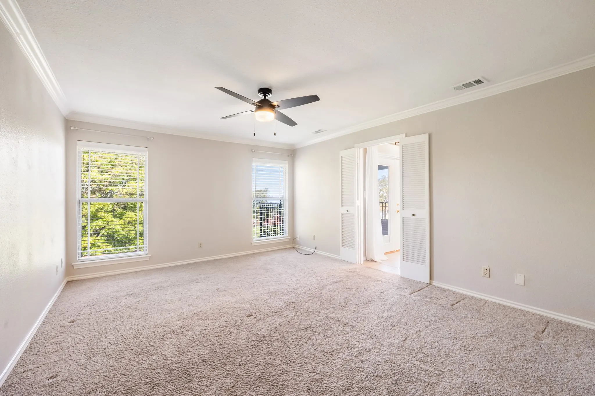 Single Family Residence For Rent in Rockwall County , 3326 Augusta Boulevard, Rockwall, Texas 75087, 4 Bedroom, 3 Bathroom, 2 Garage spaces, 2,480 Sqft, built in 1984, mls#21375805, Real Estate Agent in Rockwall, Homes For Rent in Rockwall county, Homes For Rent in Rockwall, Realtor in Rockwall Texas, Real Estate Brokerage Independent Realty Texas, Luminita Cordes Realtor