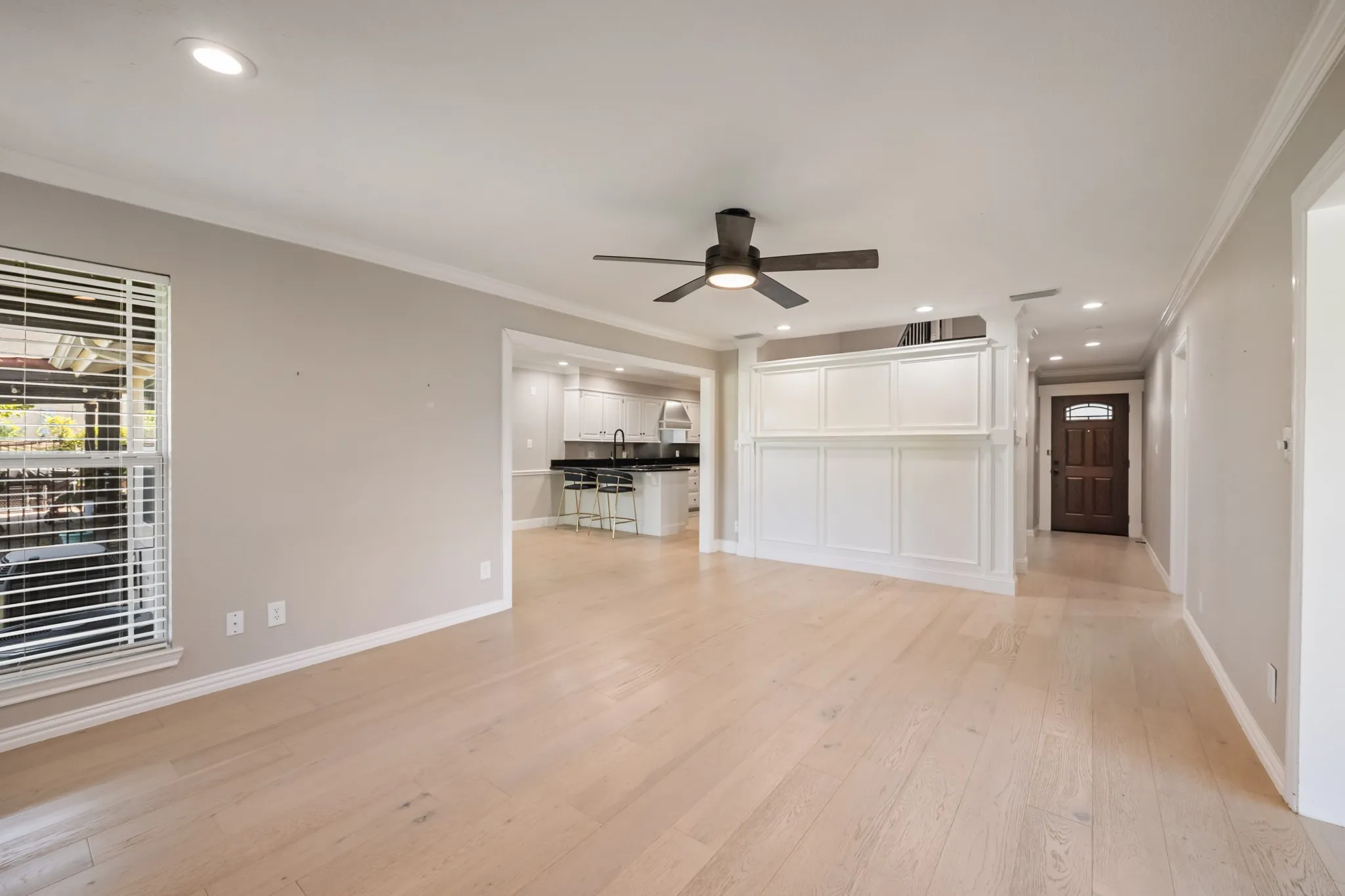Single Family Residence For Rent in Rockwall County , 3326 Augusta Boulevard, Rockwall, Texas 75087, 4 Bedroom, 3 Bathroom, 2 Garage spaces, 2,480 Sqft, built in 1984, mls#21375805, Real Estate Agent in Rockwall, Homes For Rent in Rockwall county, Homes For Rent in Rockwall, Realtor in Rockwall Texas, Real Estate Brokerage Independent Realty Texas, Luminita Cordes Realtor