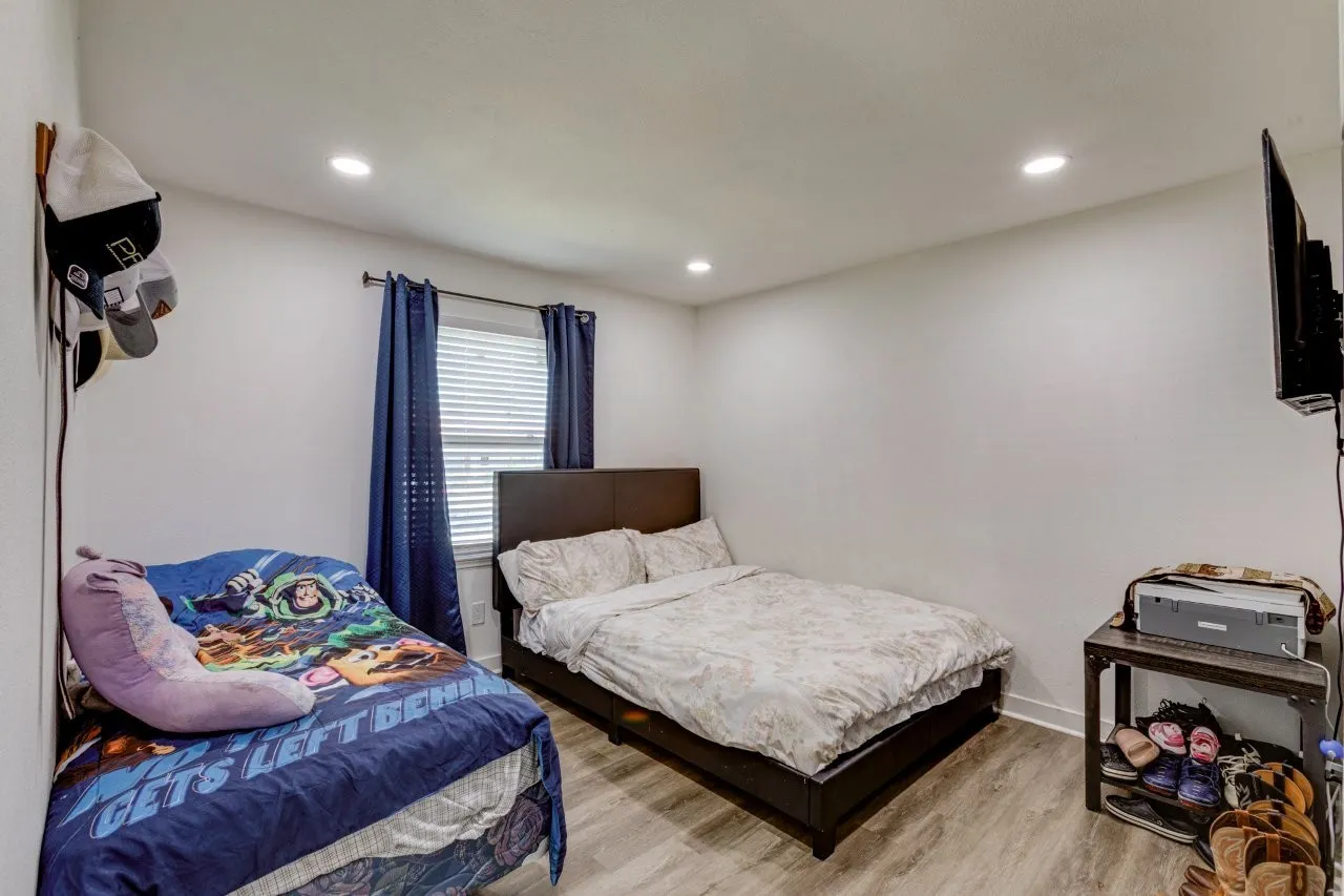 Single Family Residence For Sale in Dallas County , 478 Birchwood Drive, Garland, Texas 75043, 3 Bedroom, 2 Bathroom, Garage spaces, 1,756 Sqft, built in 1969, mls#21373042, Real Estate Agent in Garland, Homes For Sale in Dallas county, Homes For Sale in Garland, Realtor in Garland Texas, Real Estate Brokerage Independent Realty Texas, Luminita Cordes Realtor