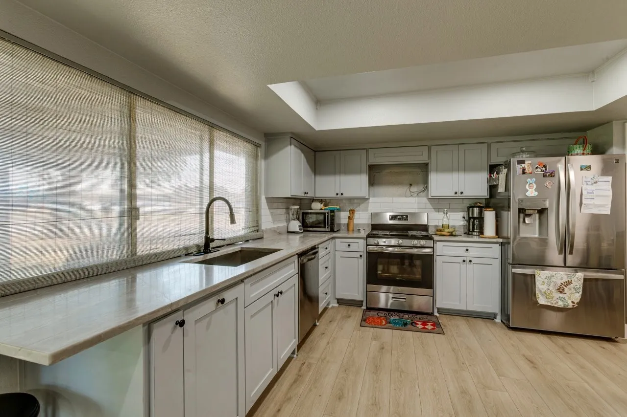 Single Family Residence For Sale in Dallas County , 478 Birchwood Drive, Garland, Texas 75043, 3 Bedroom, 2 Bathroom, Garage spaces, 1,756 Sqft, built in 1969, mls#21373042, Real Estate Agent in Garland, Homes For Sale in Dallas county, Homes For Sale in Garland, Realtor in Garland Texas, Real Estate Brokerage Independent Realty Texas, Luminita Cordes Realtor
