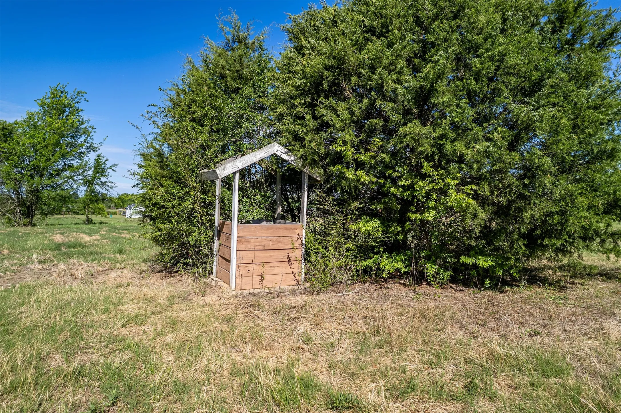Improved Land For Sale in Henderson County , 15826 County Road 2501, Eustace, Texas 75124, 0, 0, Garage spaces, 0 Sqft, built in 0, mls#21376844, Real Estate Agent in Eustace, Homes For Sale in Henderson county, Homes For Sale in Eustace, Realtor in Eustace Texas, Real Estate Brokerage Independent Realty Texas, Luminita Cordes Realtor